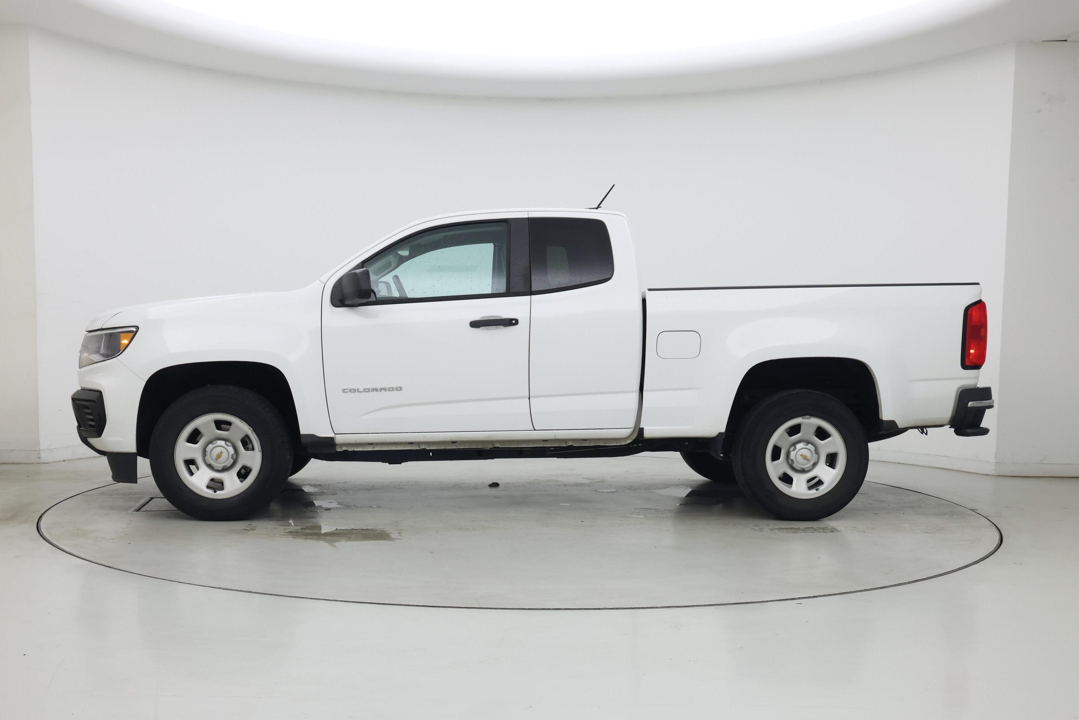 Thumbnail: 2021 Chevrolet Colorado - 3