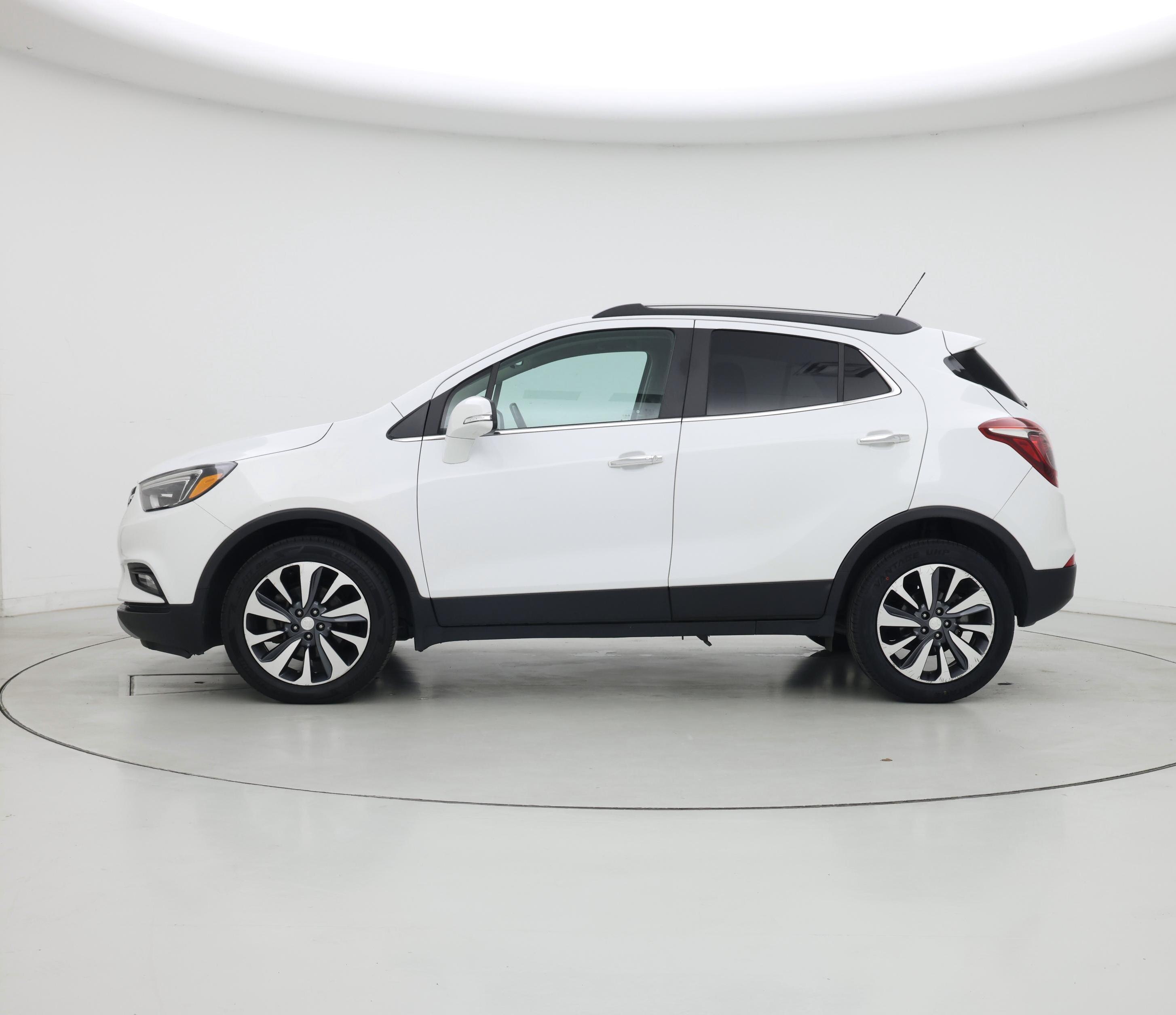 Thumbnail: 2020 Buick Encore - 3