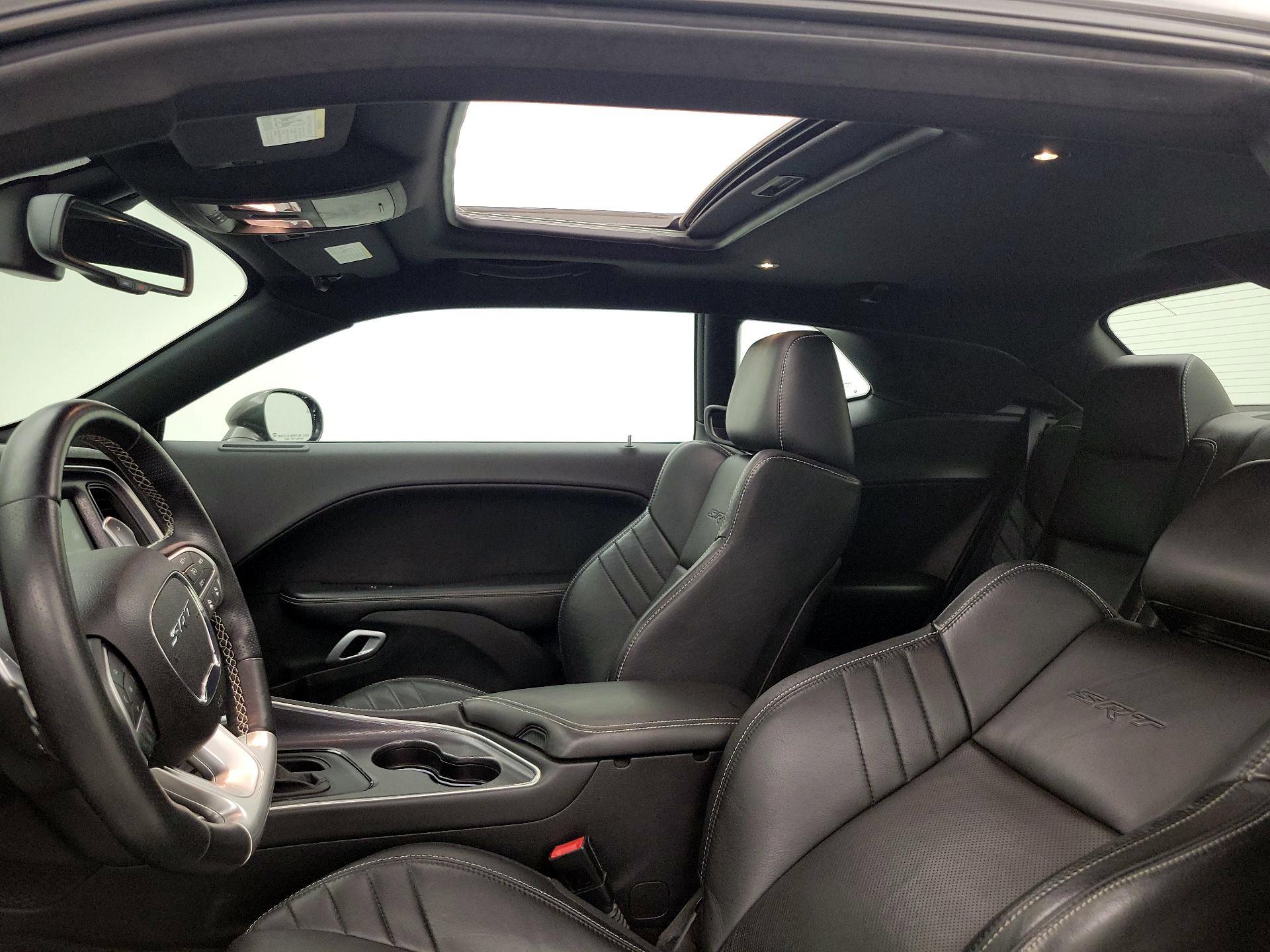 Thumbnail: 2016 Dodge Challenger - 20