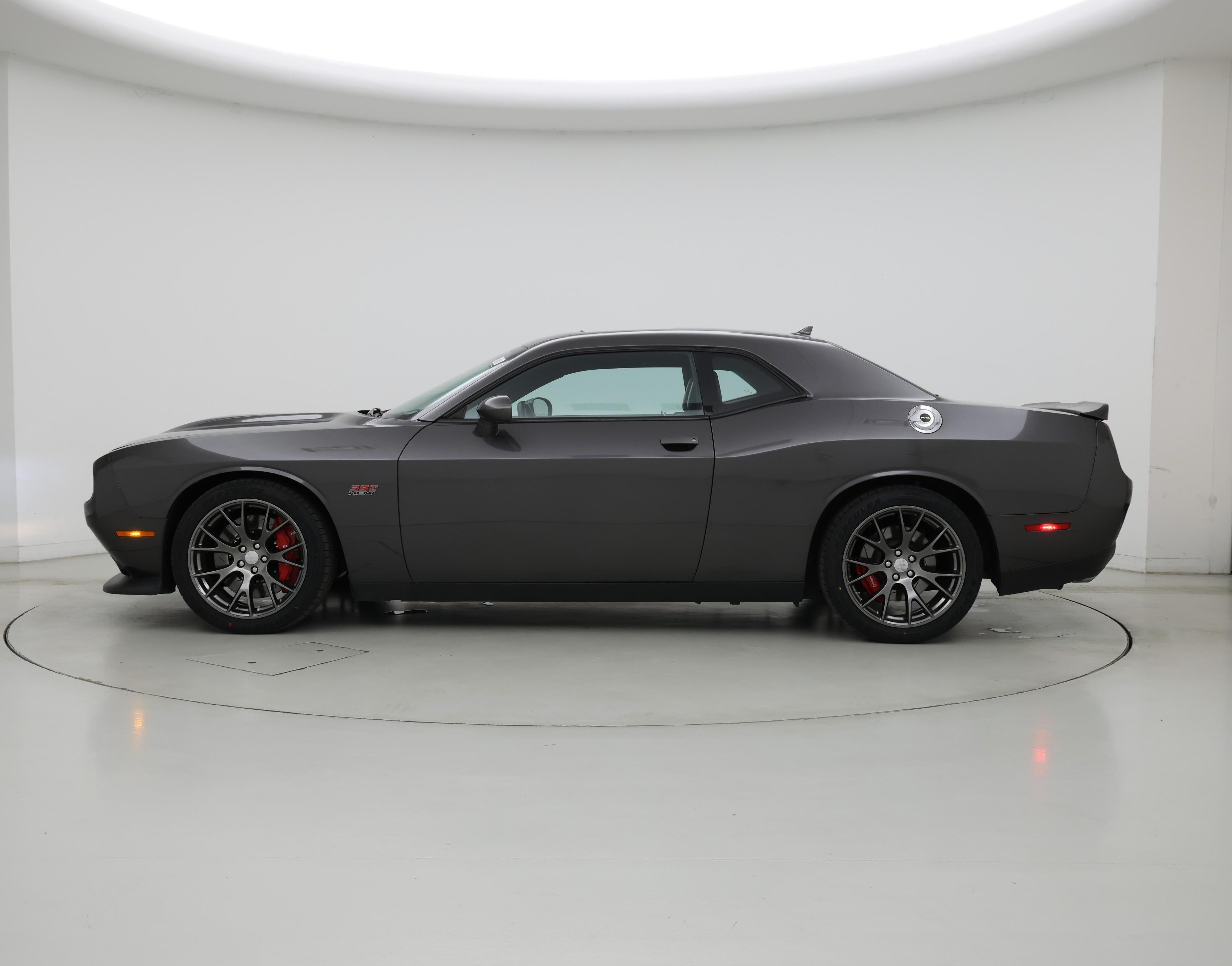 Thumbnail: 2016 Dodge Challenger - 3