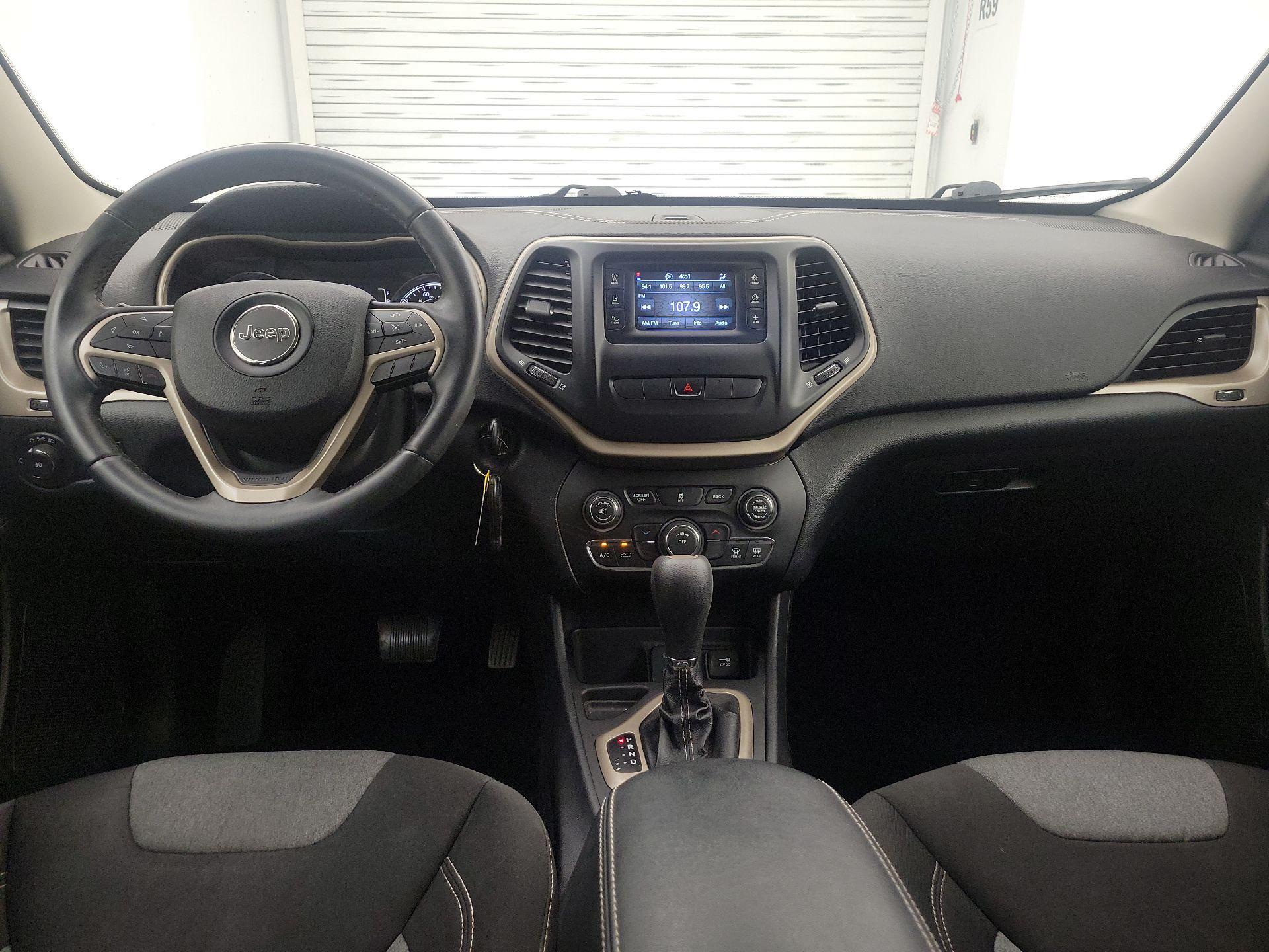 Thumbnail: 2014 Jeep Cherokee - 9