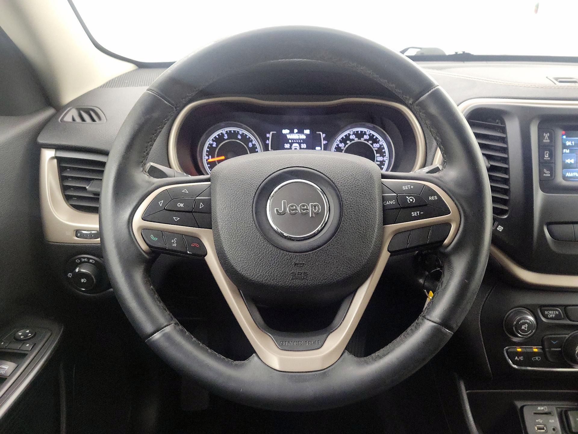 Thumbnail: 2014 Jeep Cherokee - 10