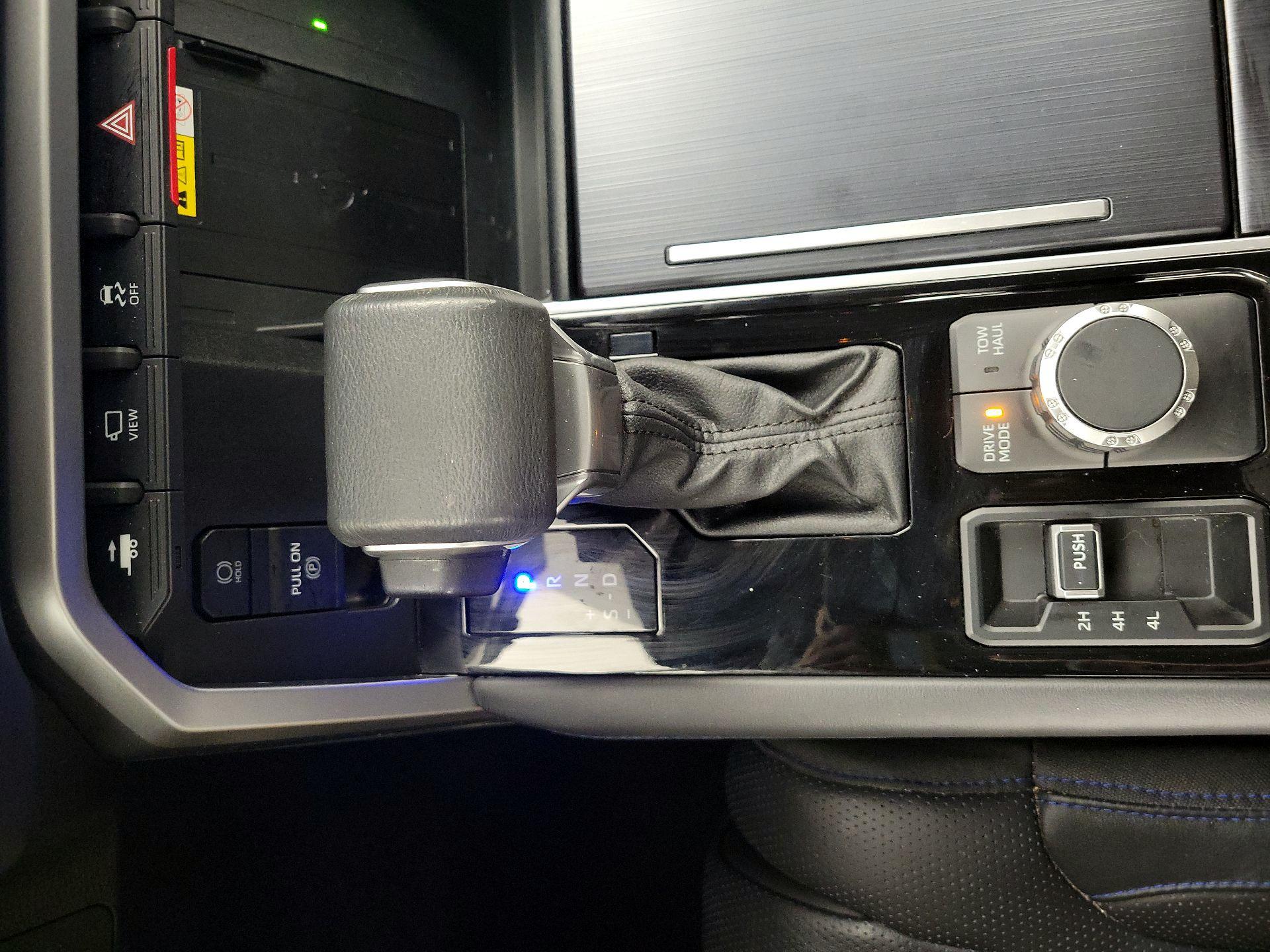 Thumbnail: 2023 Toyota Tundra - 17