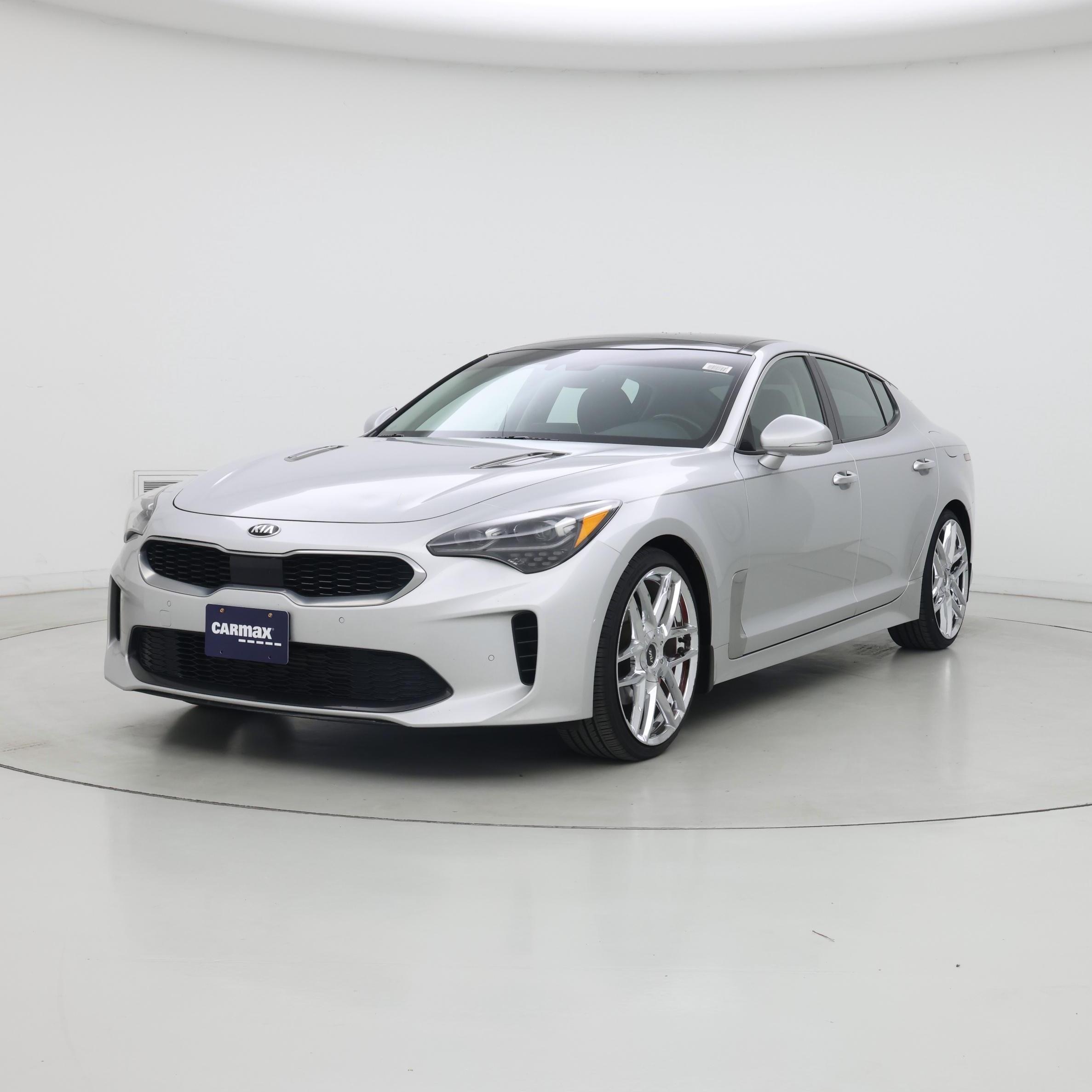 Thumbnail: 2018 Kia Stinger - 4
