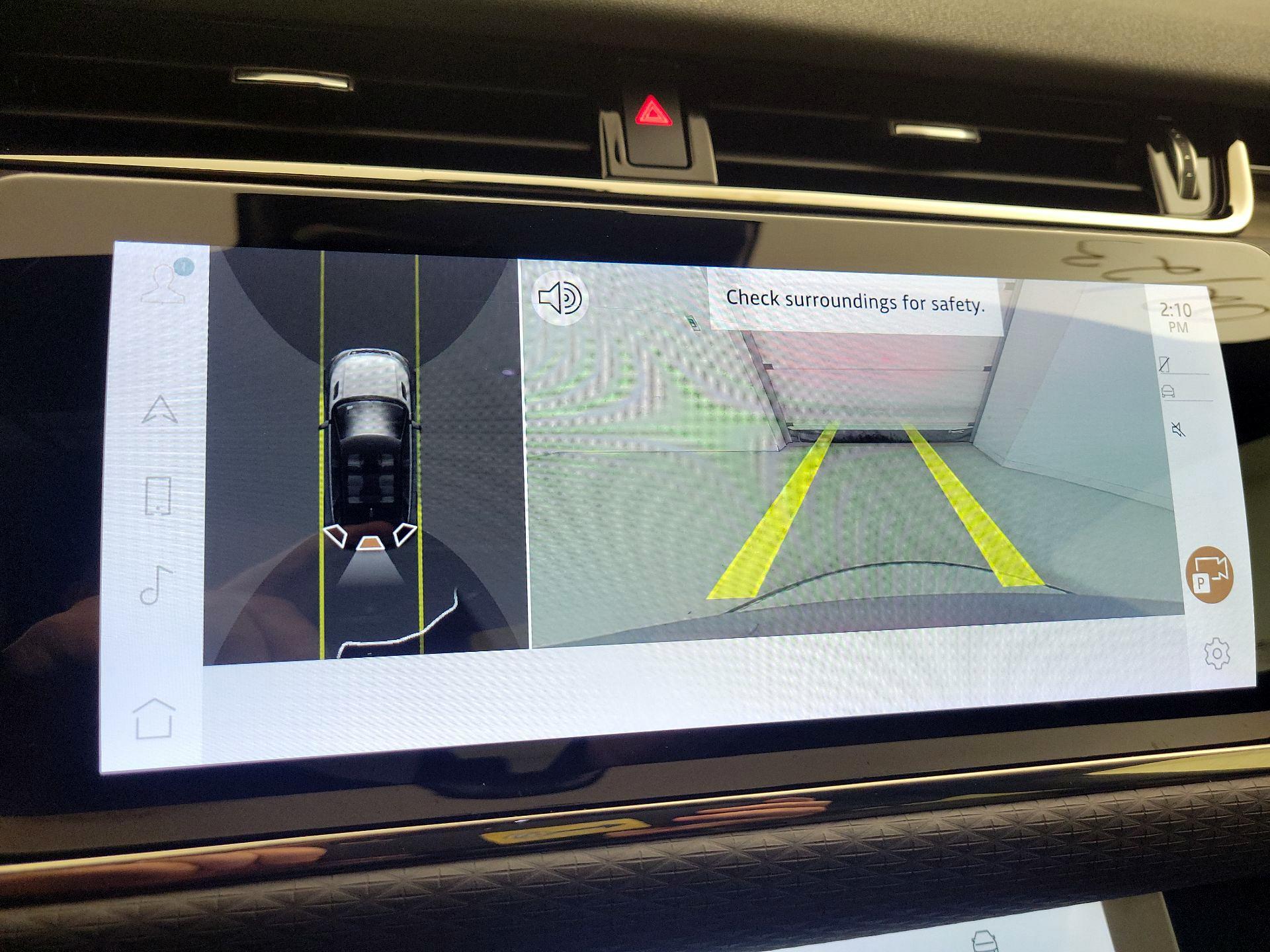 Thumbnail: 2023 Land Rover Range Rover Evoque - 15