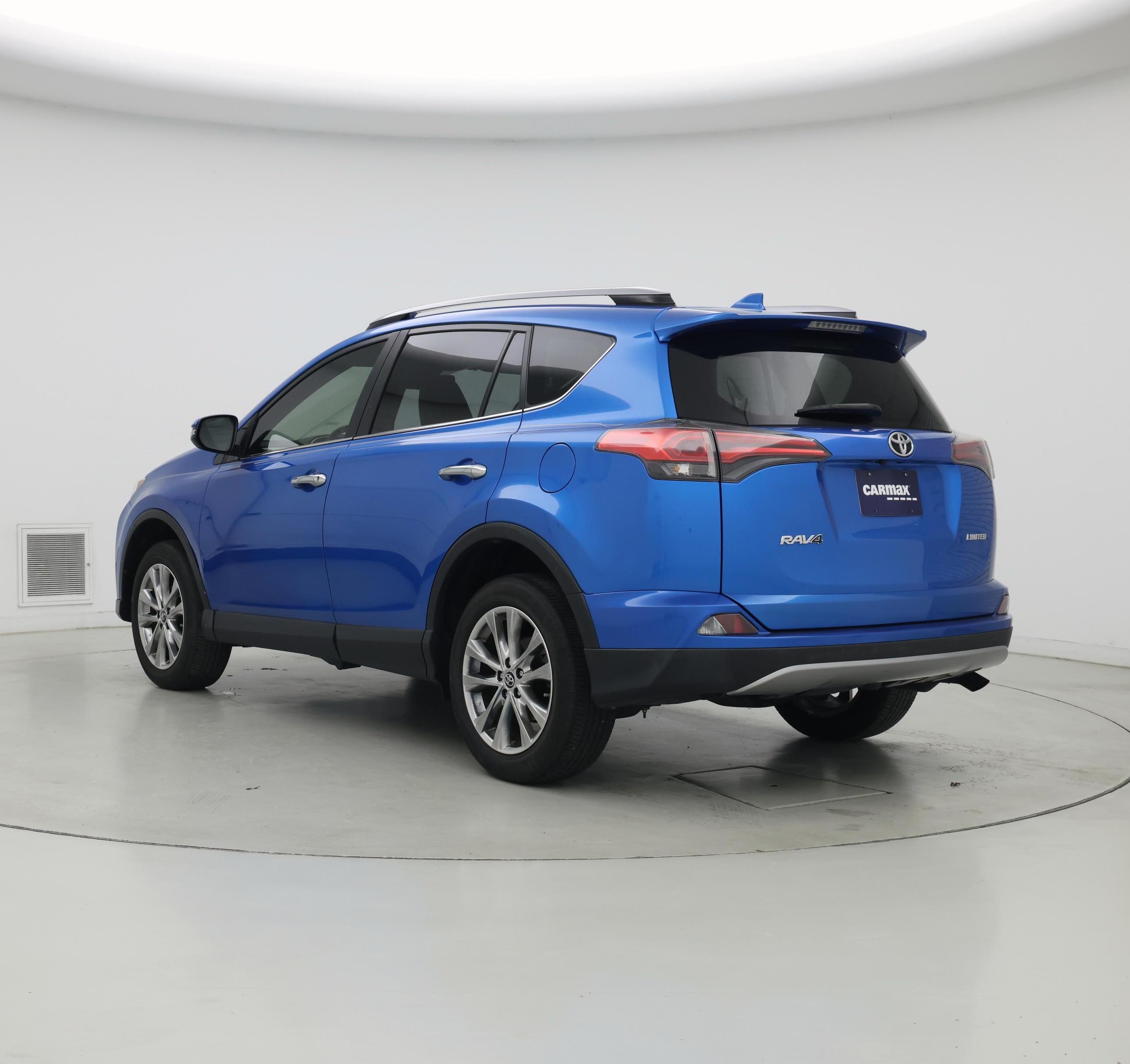 Thumbnail: 2018 Toyota RAV4 - 2