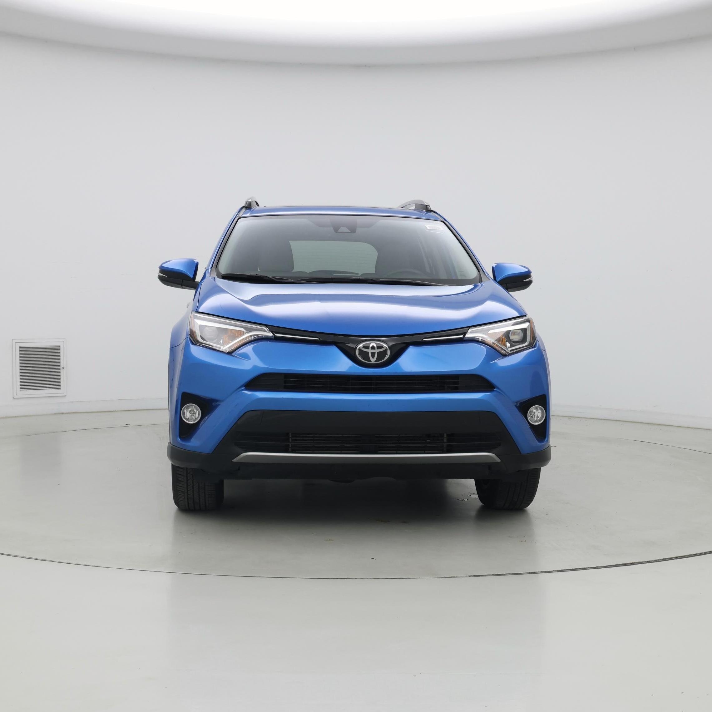 Thumbnail: 2018 Toyota RAV4 - 5