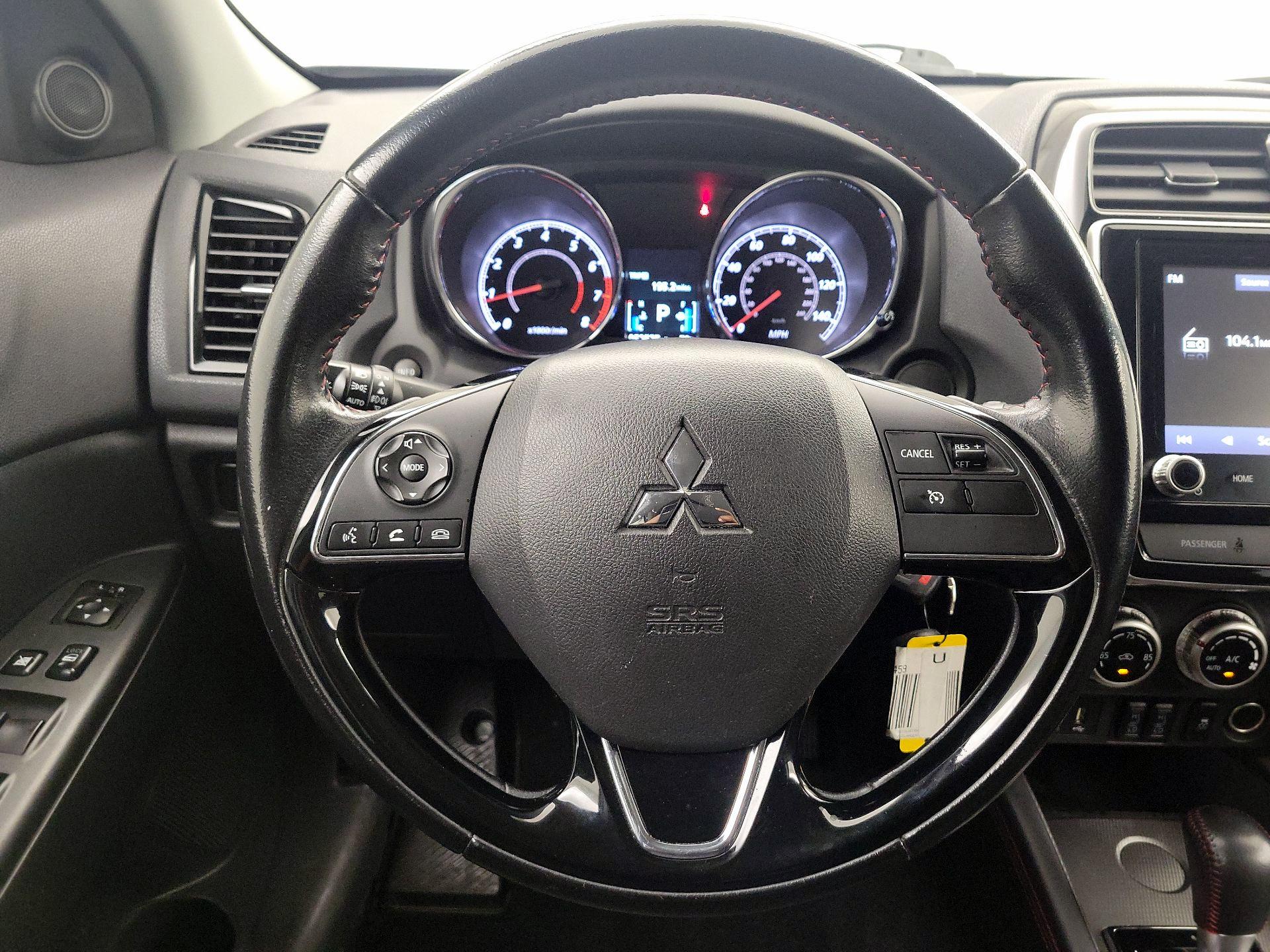 Thumbnail: 2021 Mitsubishi Outlander Sport - 10