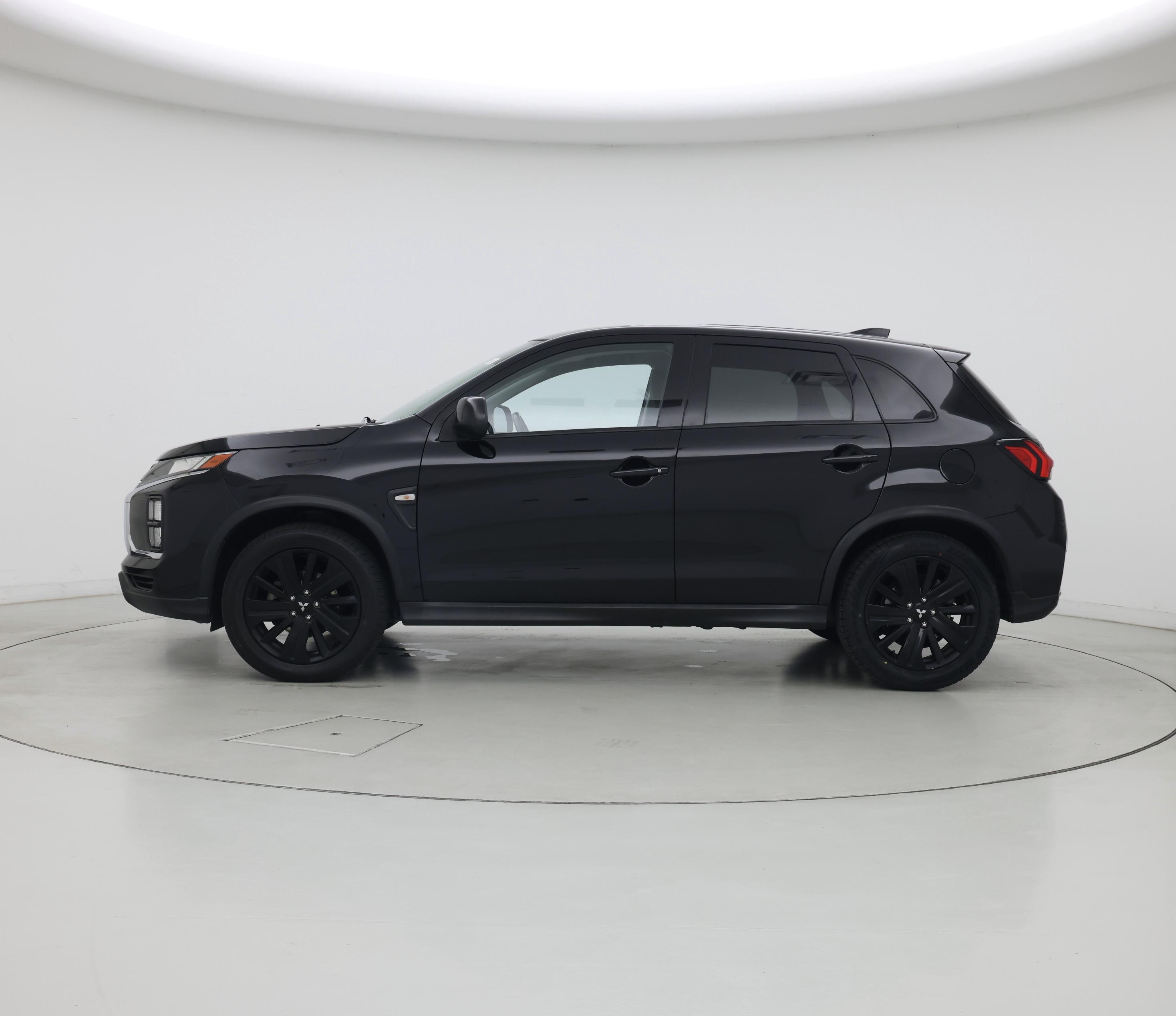 Thumbnail: 2021 Mitsubishi Outlander Sport - 3