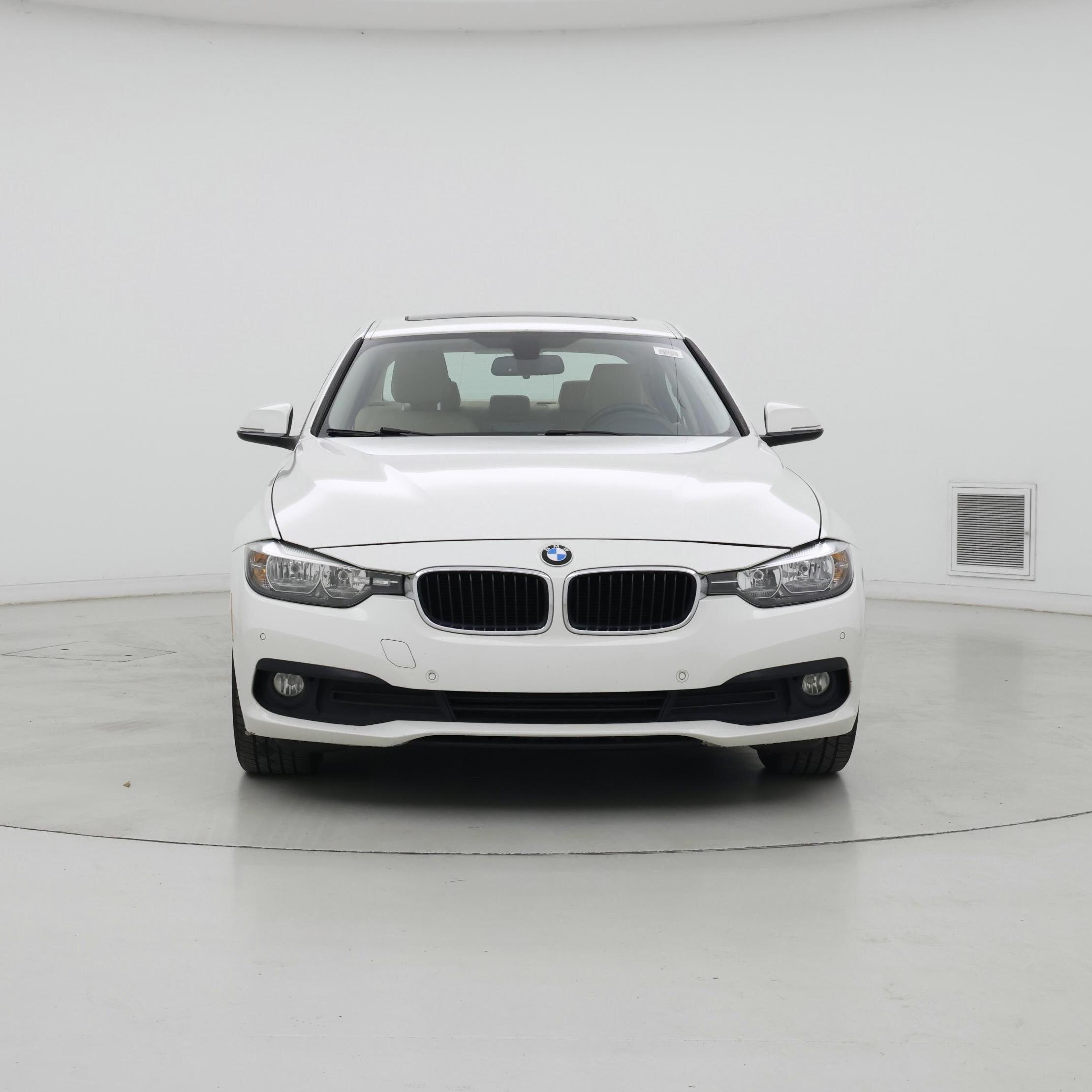 Thumbnail: 2016 BMW 3 Series - 5