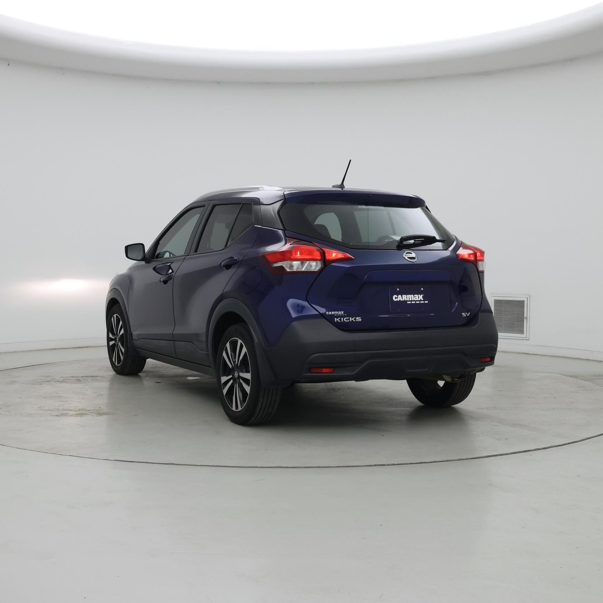 Thumbnail: 2018 Nissan Kicks - 2