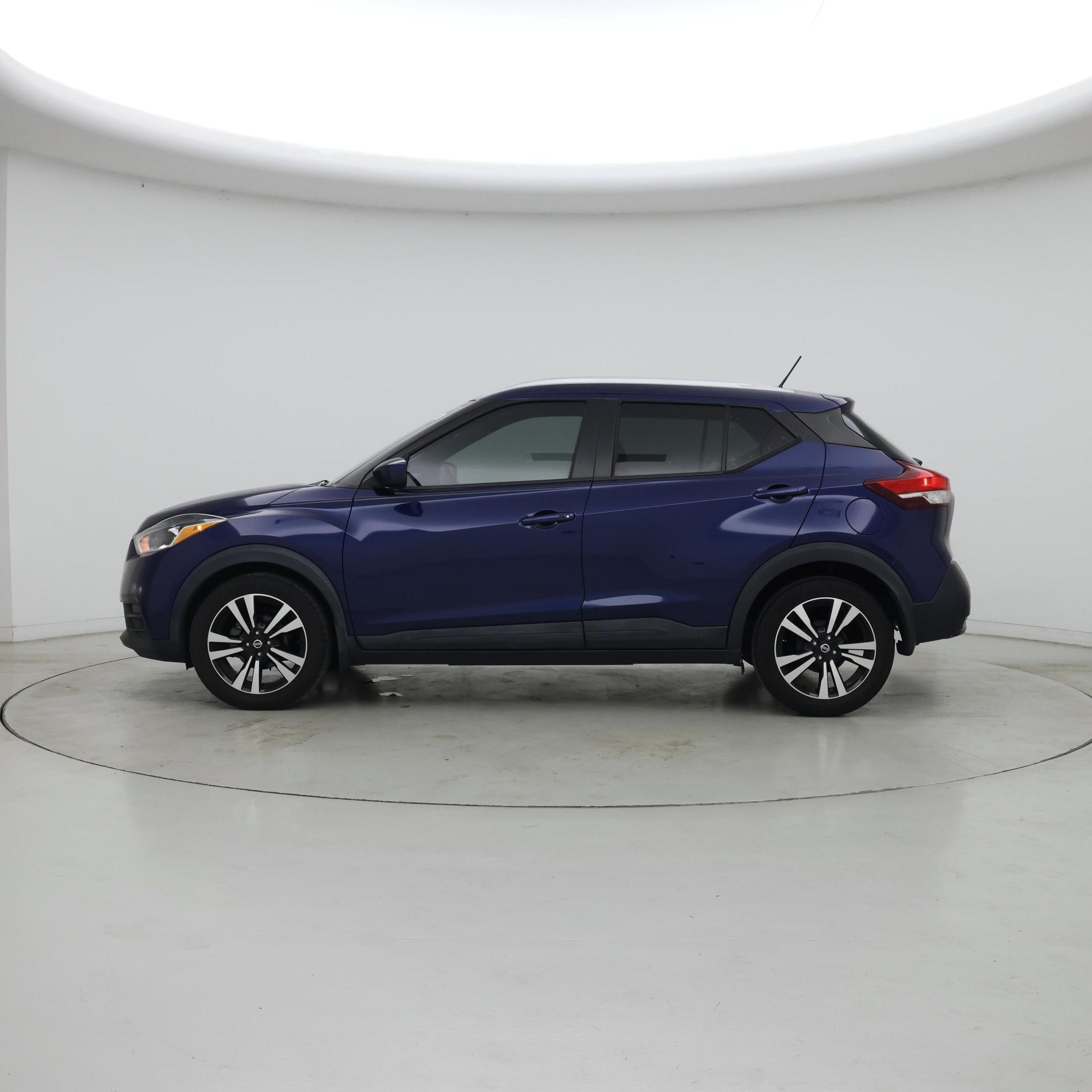 Thumbnail: 2018 Nissan Kicks - 3