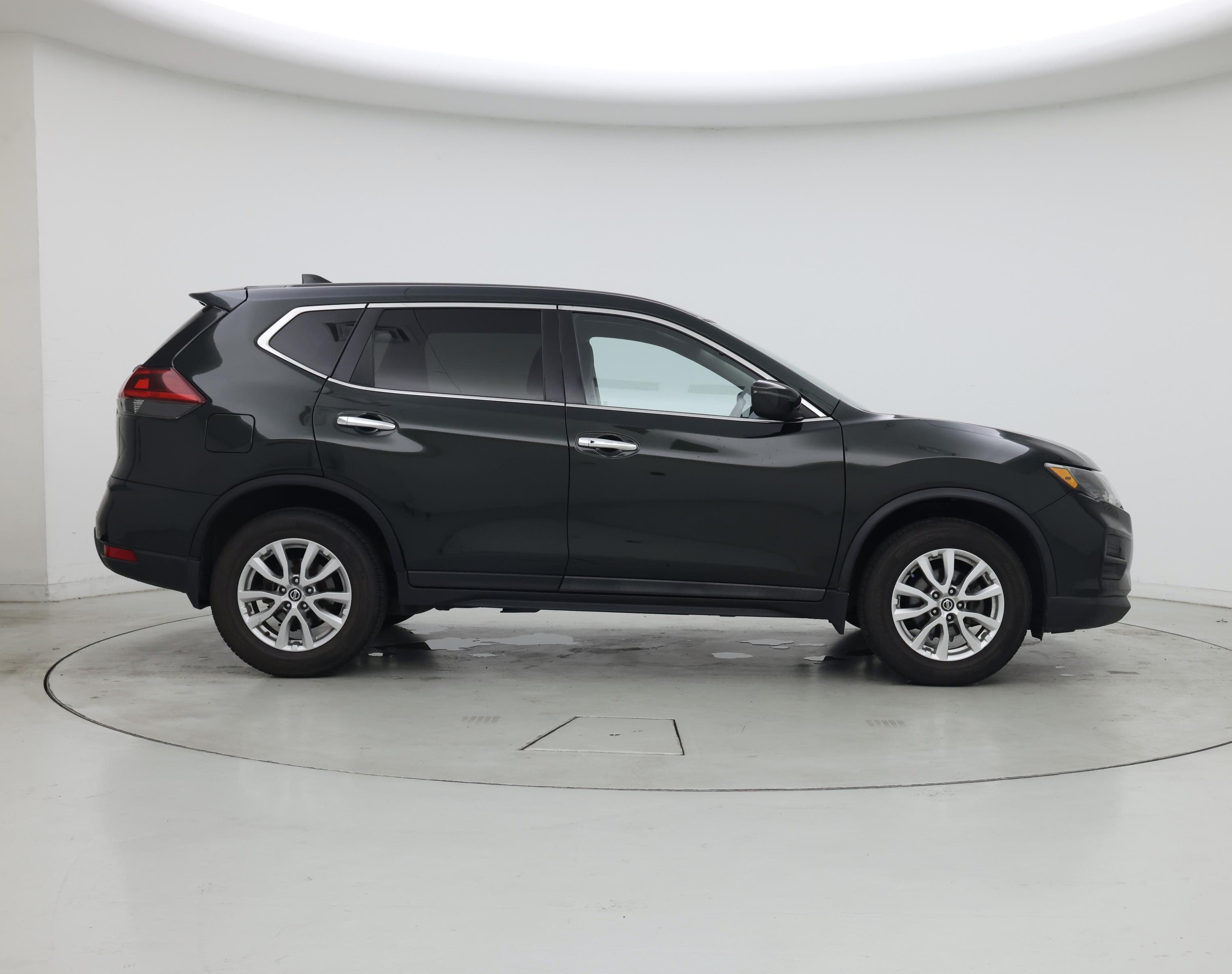 Thumbnail: 2018 Nissan Rogue - 7