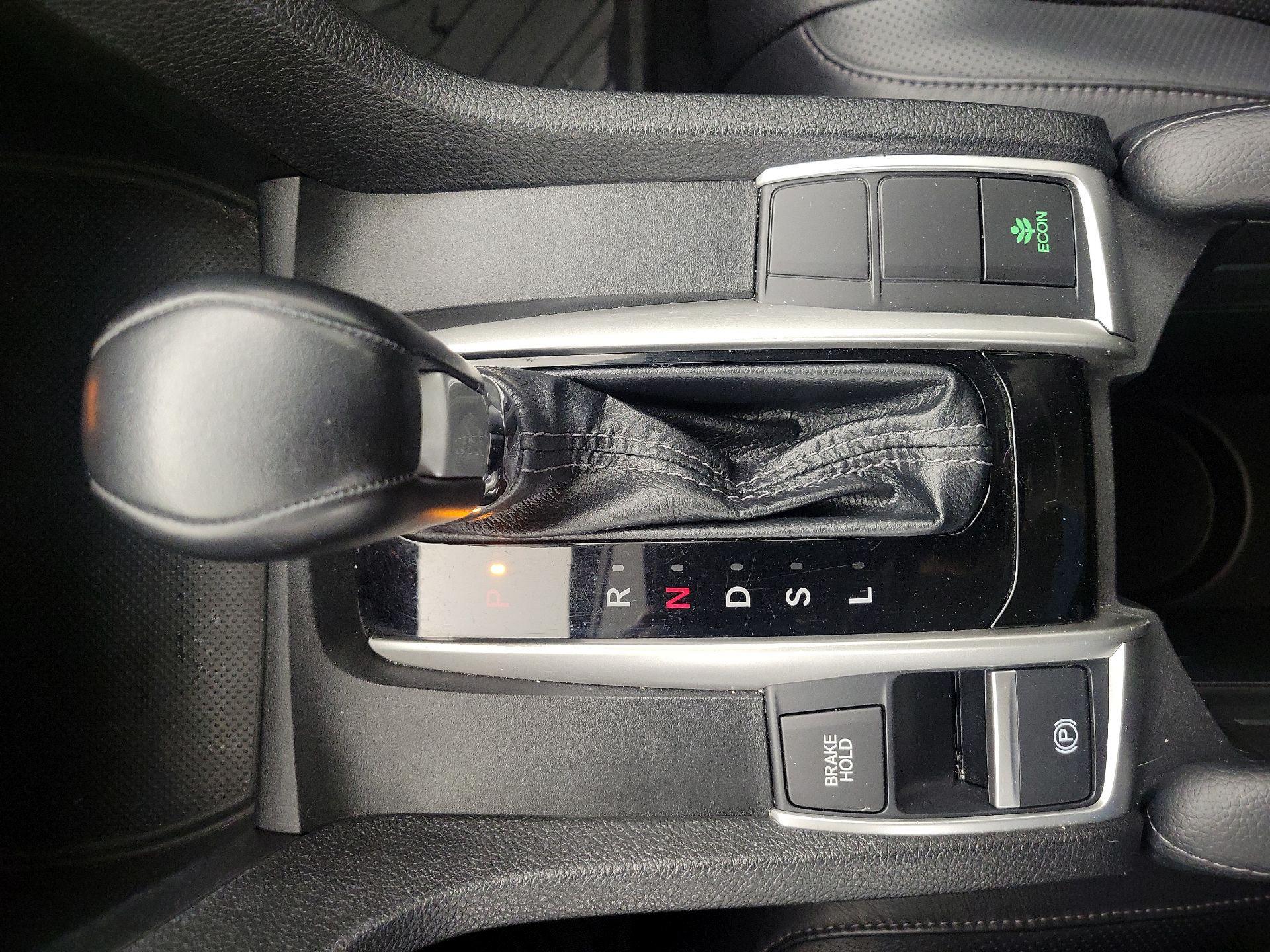 Thumbnail: 2018 Honda Civic - 17