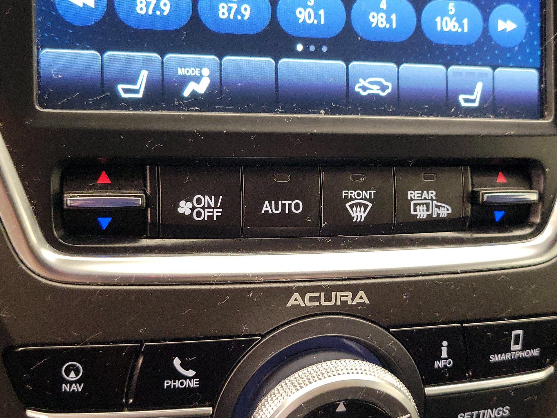 Thumbnail: 2020 Acura MDX - 17