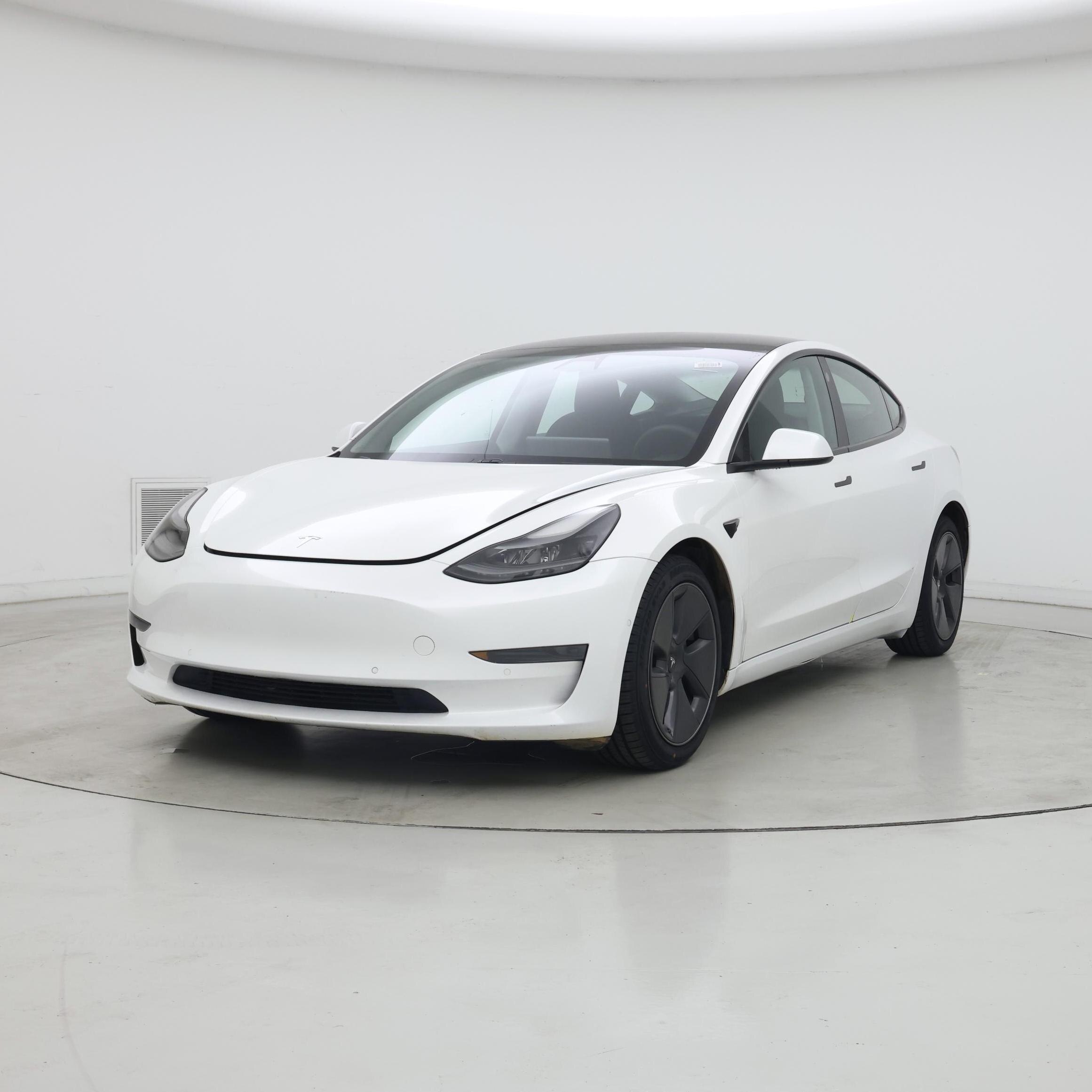Thumbnail: 2021 Tesla Model 3 - 4