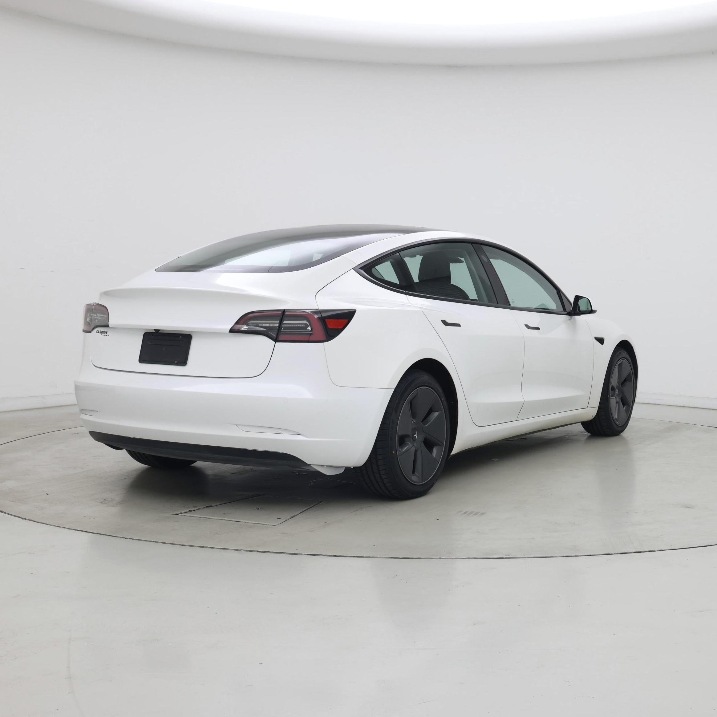 Thumbnail: 2021 Tesla Model 3 - 8
