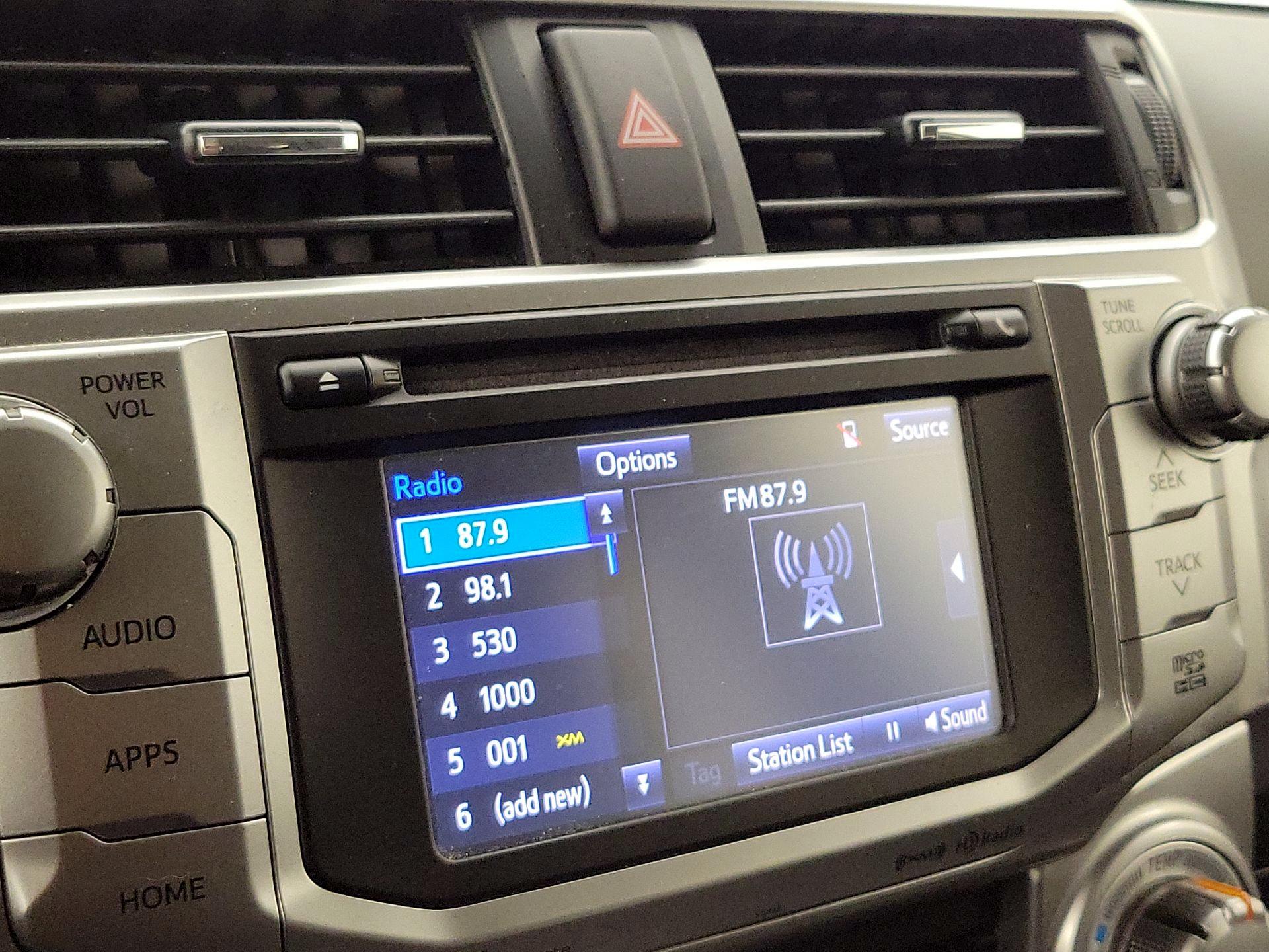 Thumbnail: 2016 Toyota 4Runner - 15