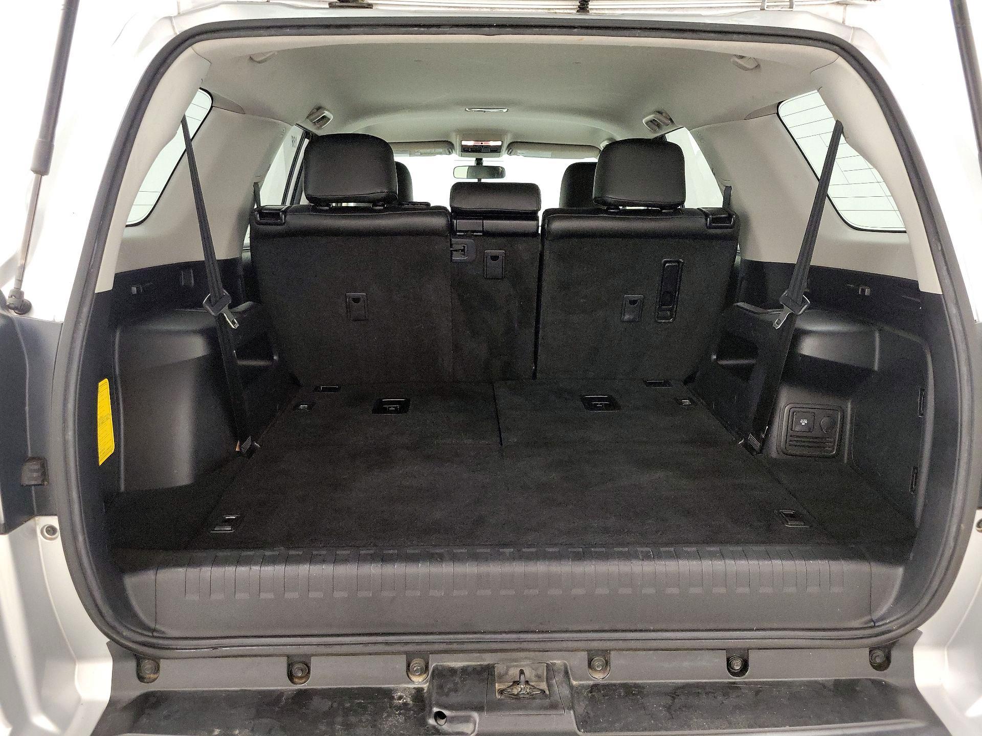 Thumbnail: 2016 Toyota 4Runner - 20