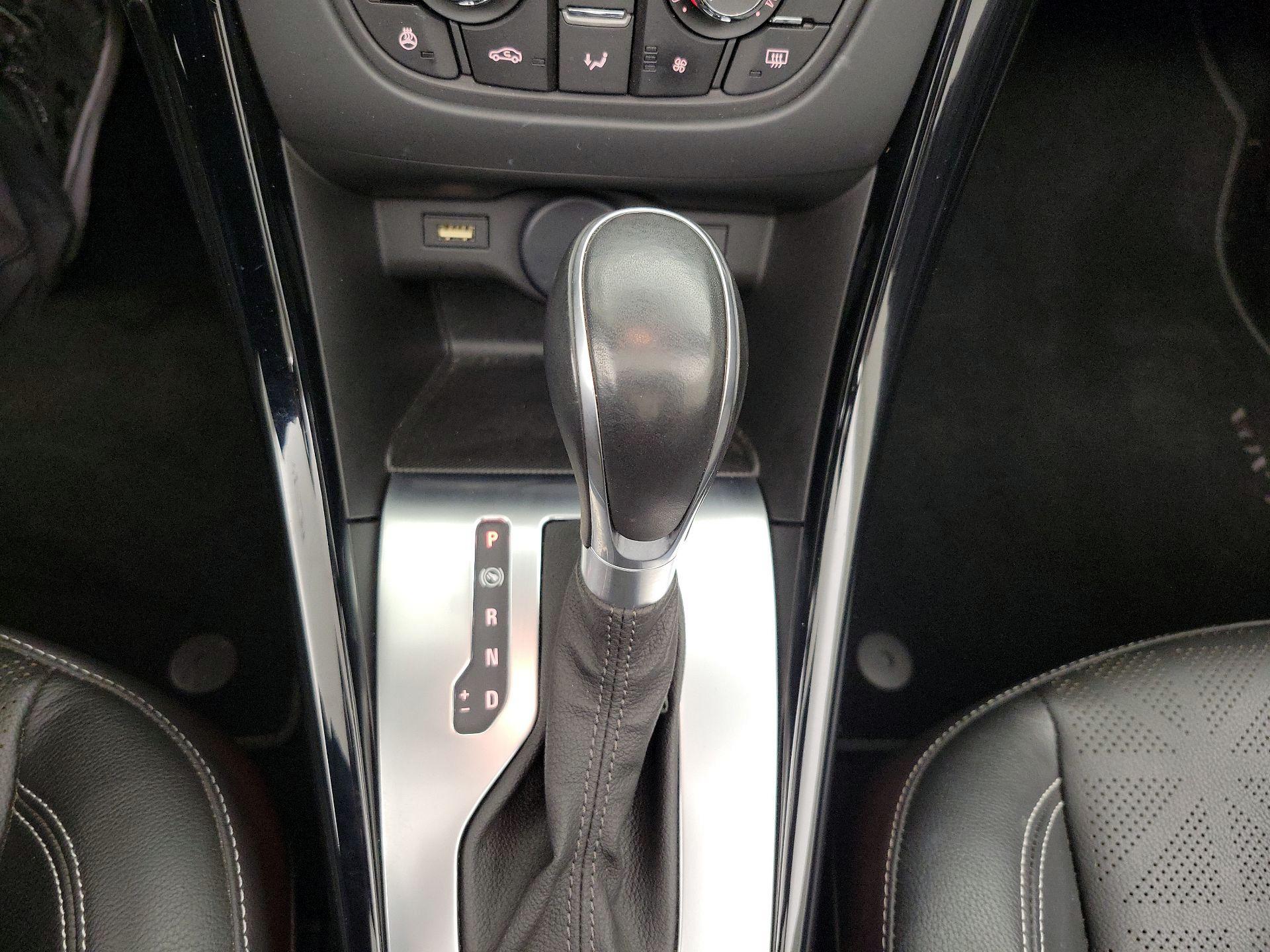 Thumbnail: 2019 Buick Cascada - 18