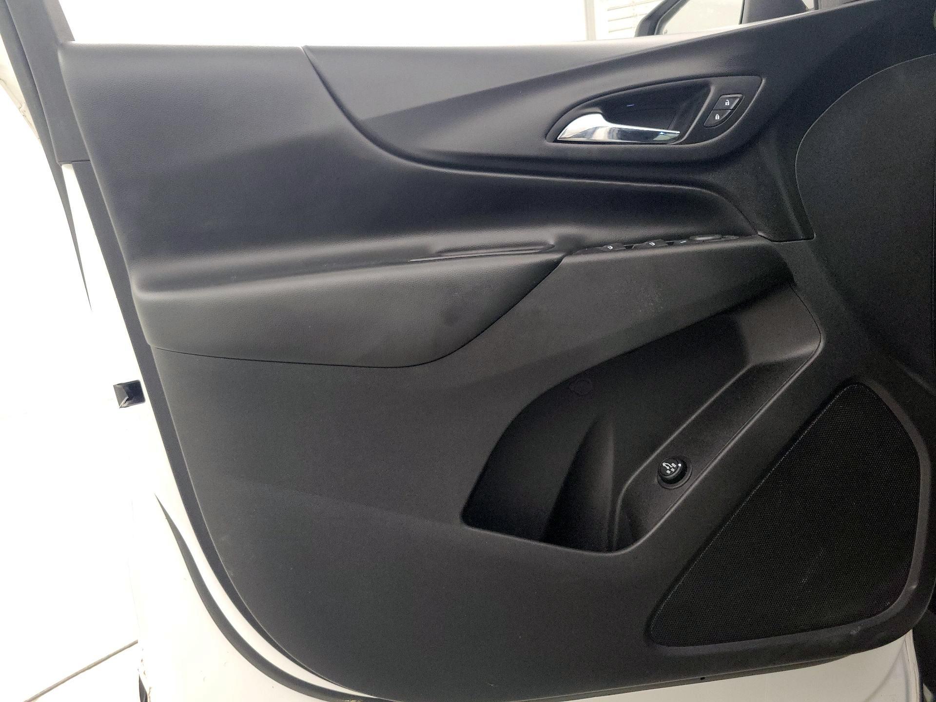 Thumbnail: 2018 Chevrolet Equinox - 12