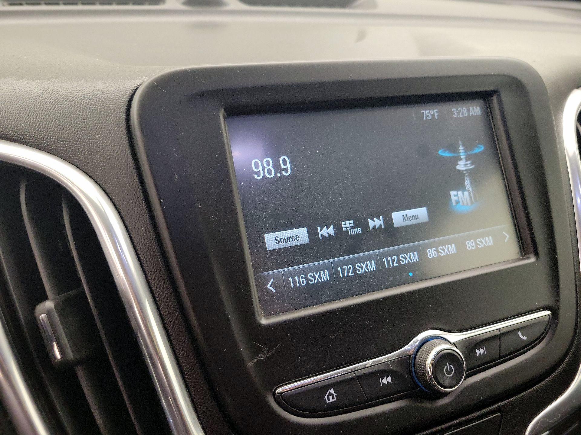 Thumbnail: 2018 Chevrolet Equinox - 15