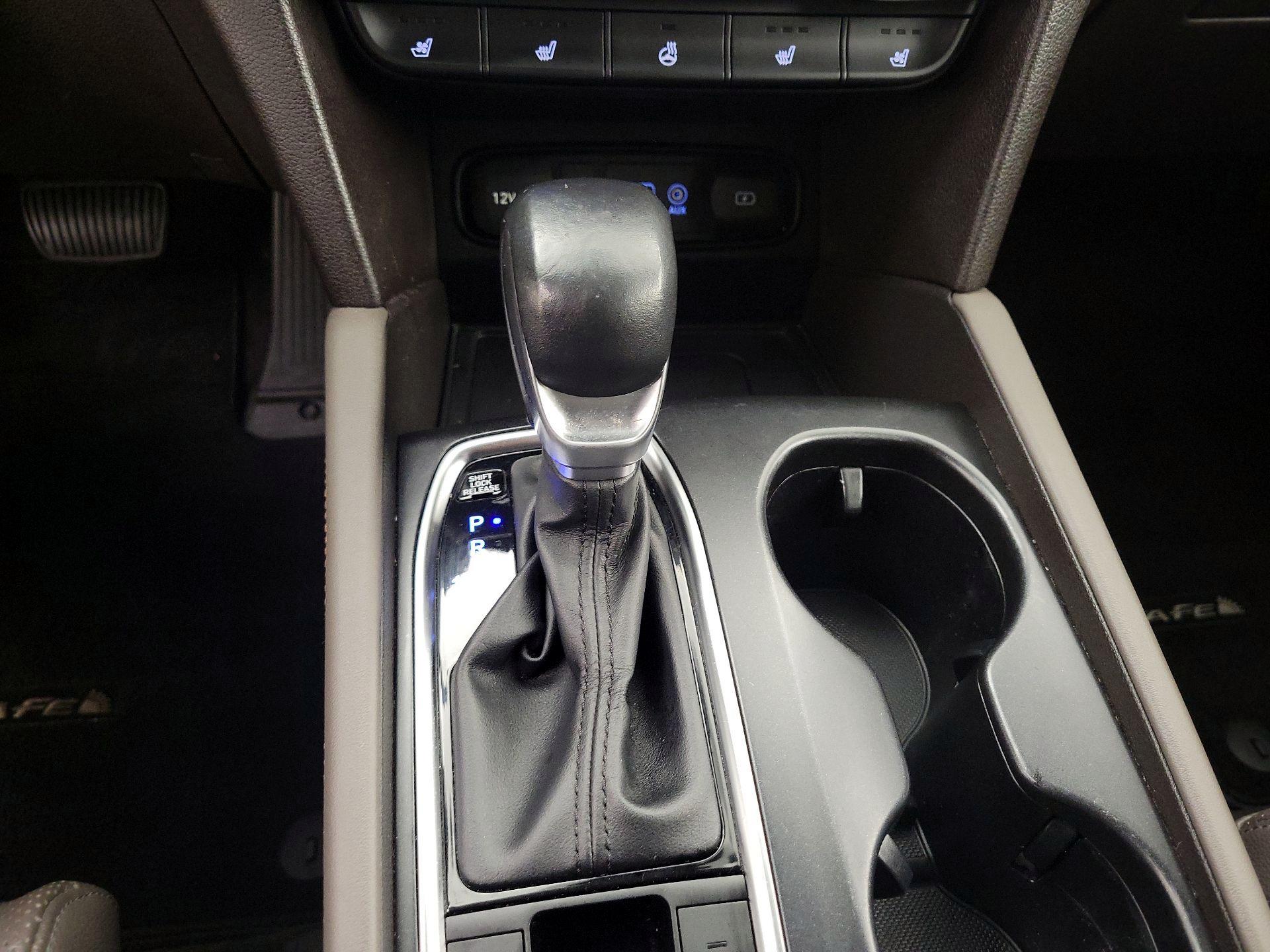 Thumbnail: 2019 Hyundai Santa Fe - 18