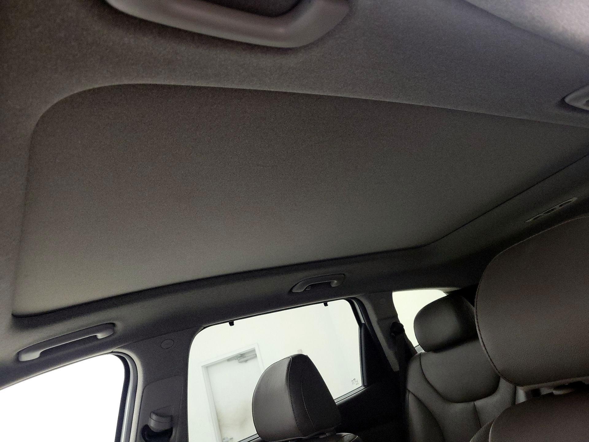 Thumbnail: 2019 Hyundai Santa Fe - 20