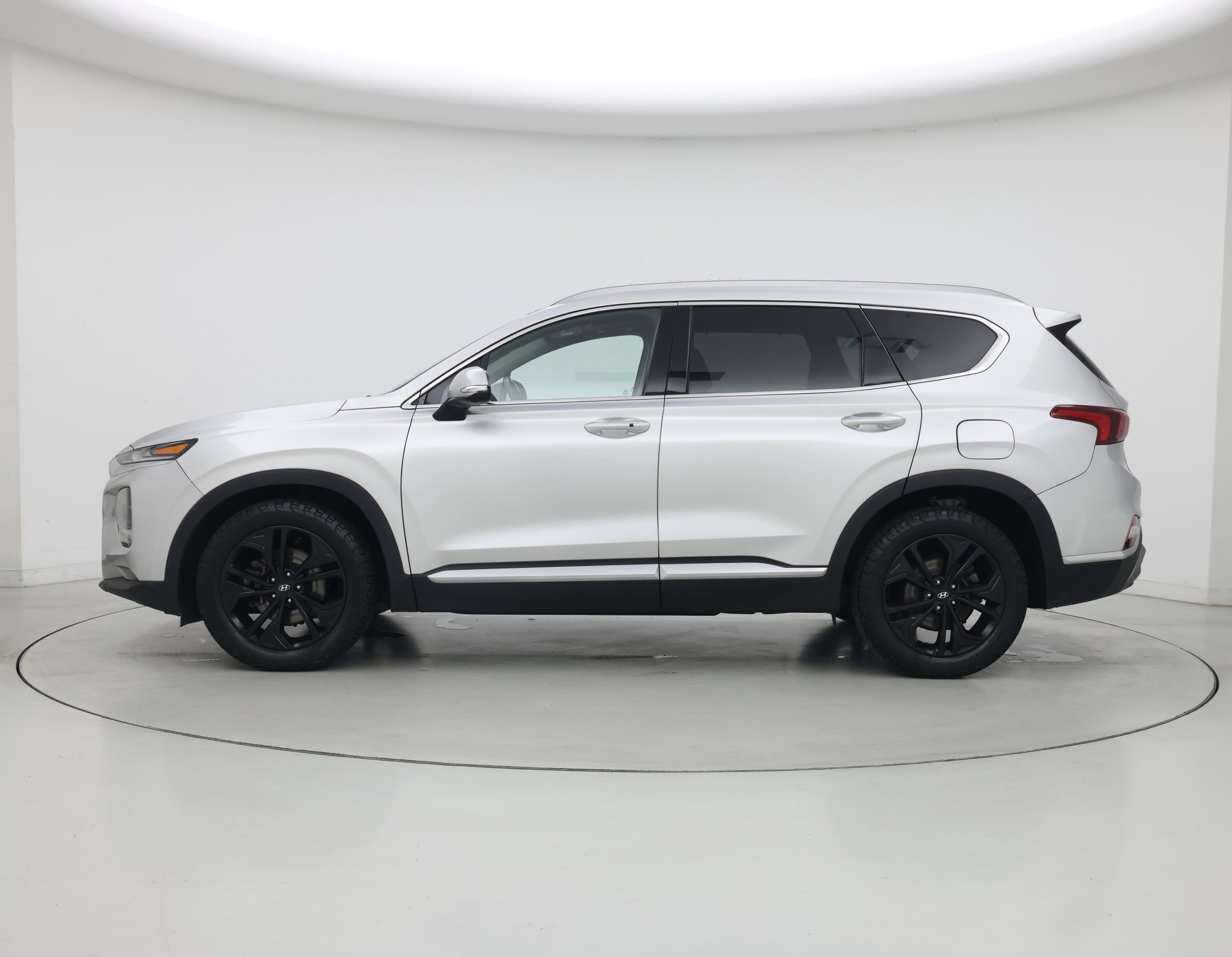 Thumbnail: 2019 Hyundai Santa Fe - 3