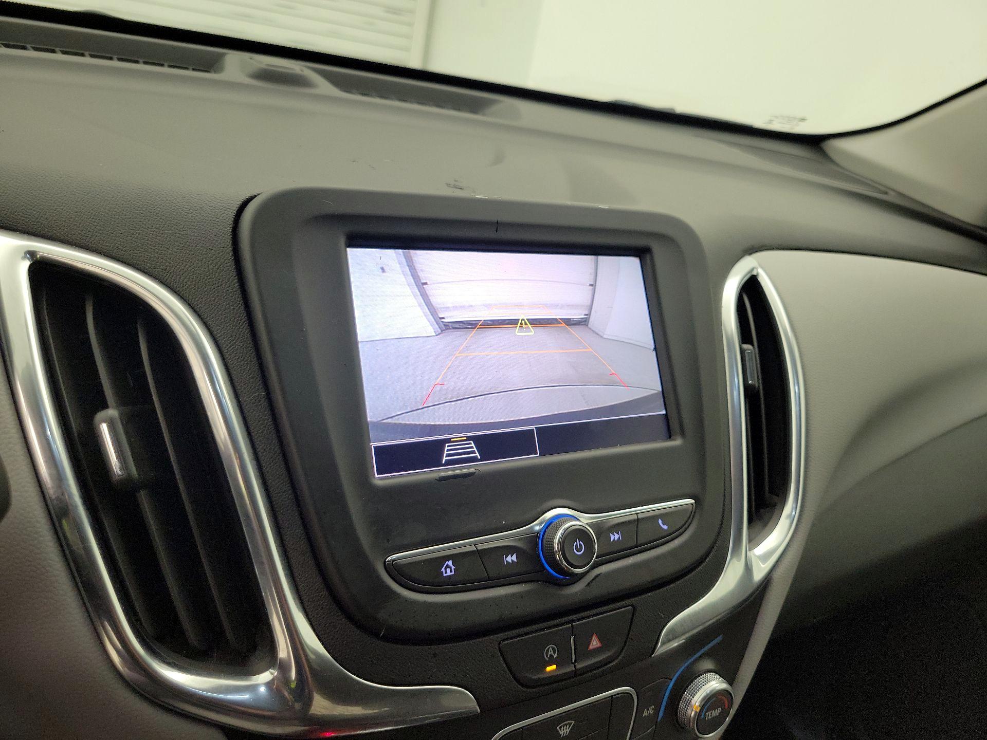 Thumbnail: 2022 Chevrolet Equinox - 14