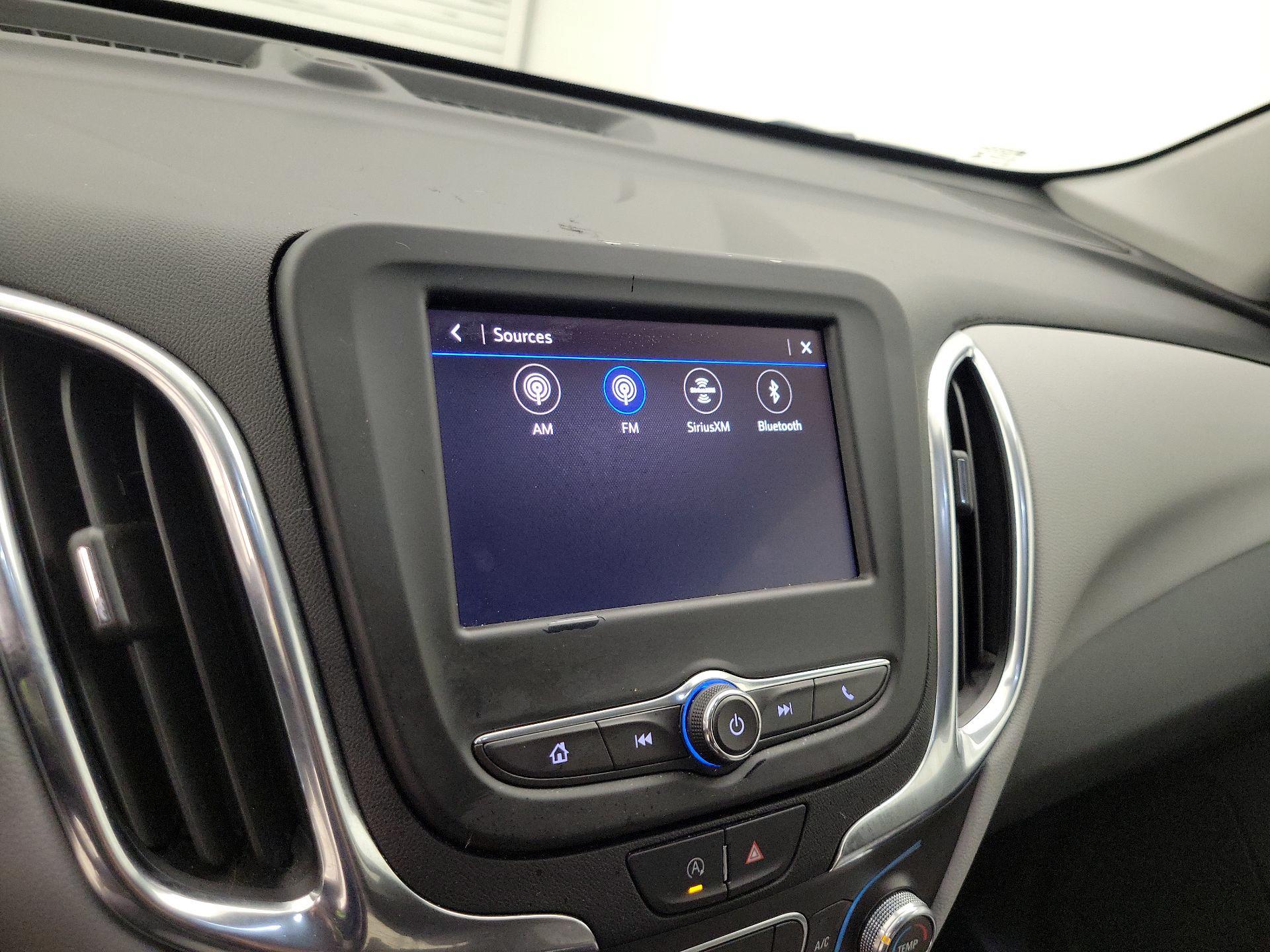 Thumbnail: 2022 Chevrolet Equinox - 15