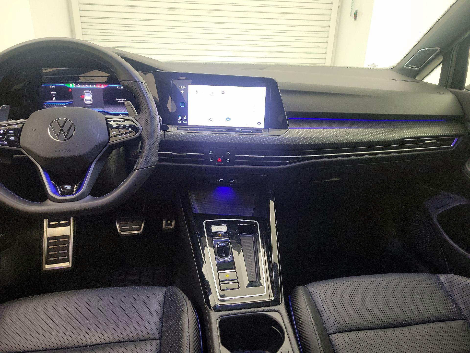 Thumbnail: 2023 Volkswagen Golf - 9