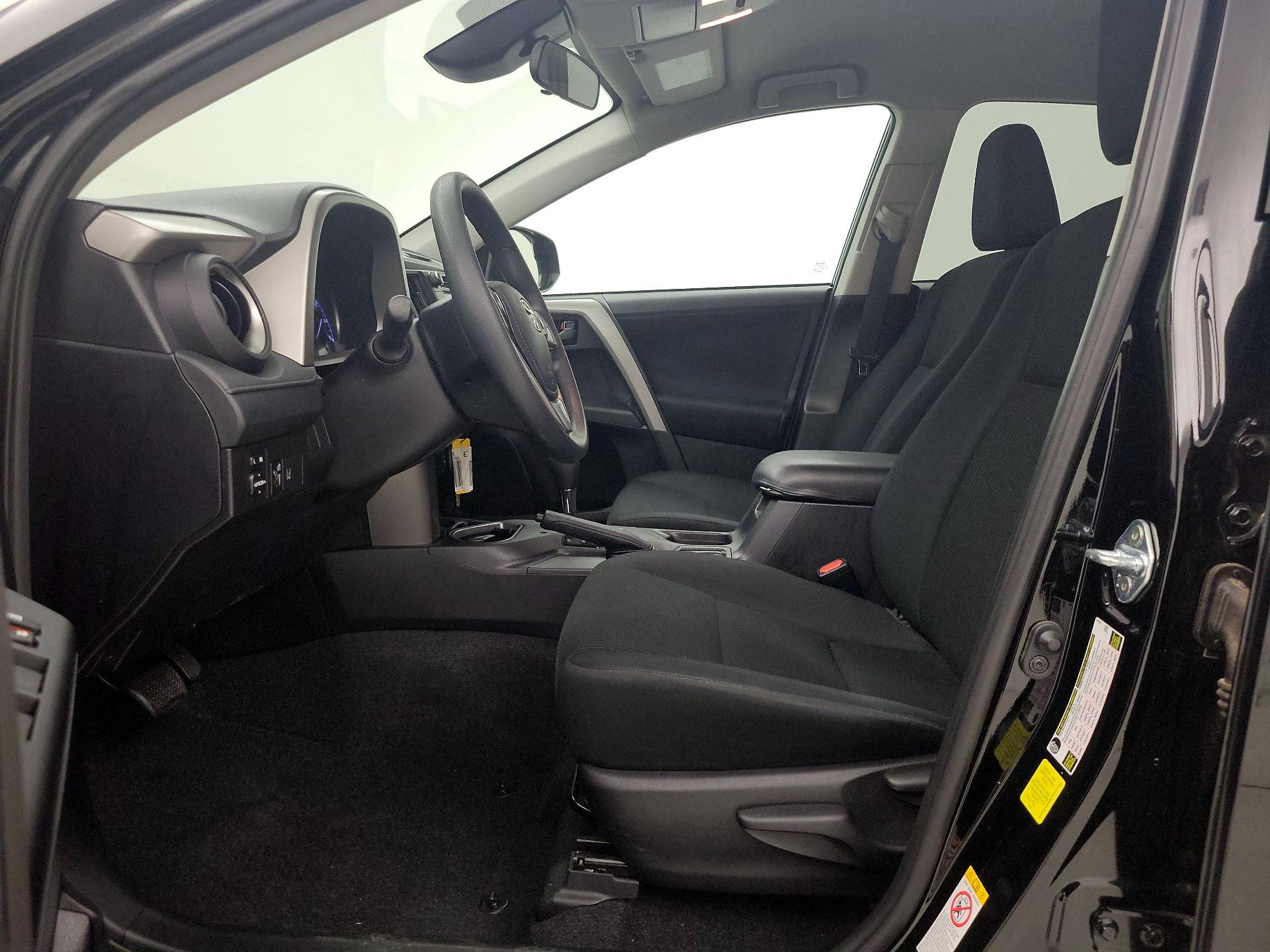 Thumbnail: 2017 Toyota RAV4 - 11