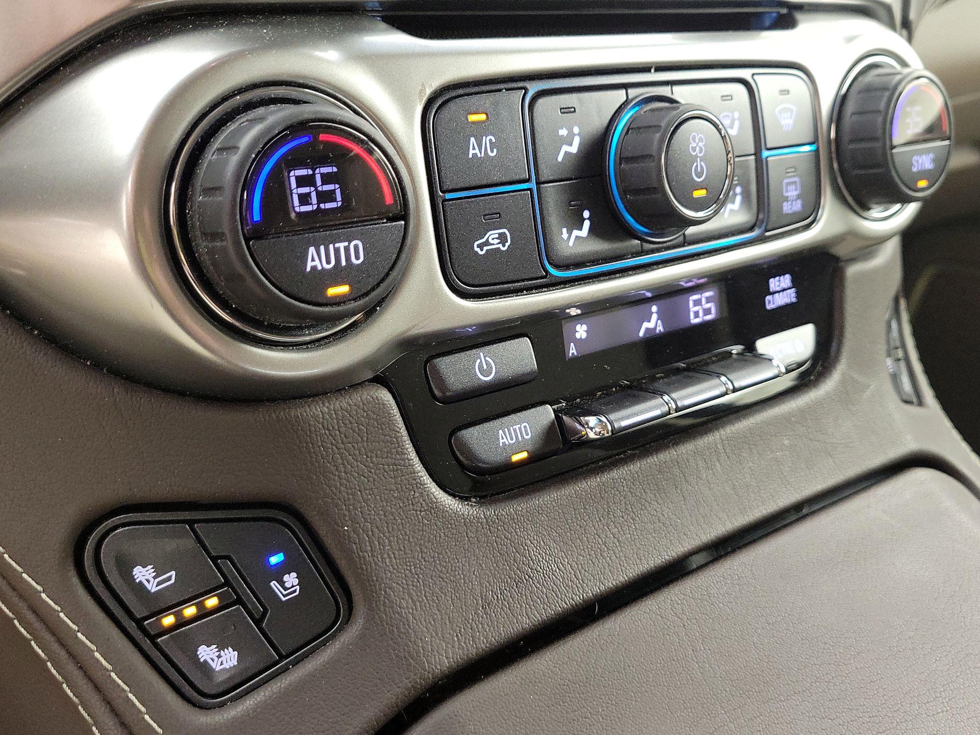 Thumbnail: 2017 Chevrolet Tahoe - 17