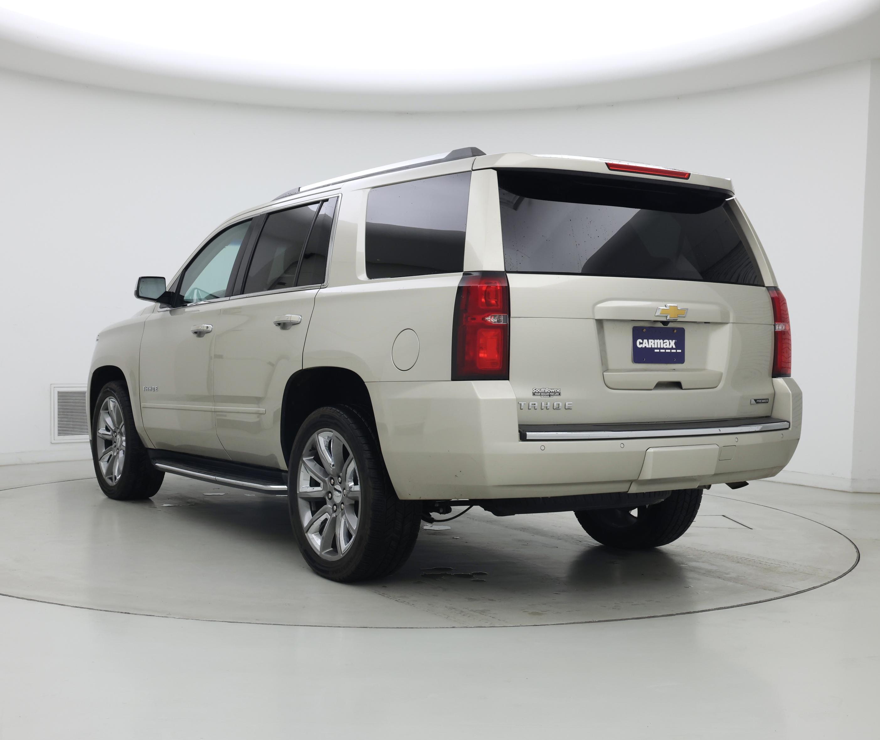 Thumbnail: 2017 Chevrolet Tahoe - 2