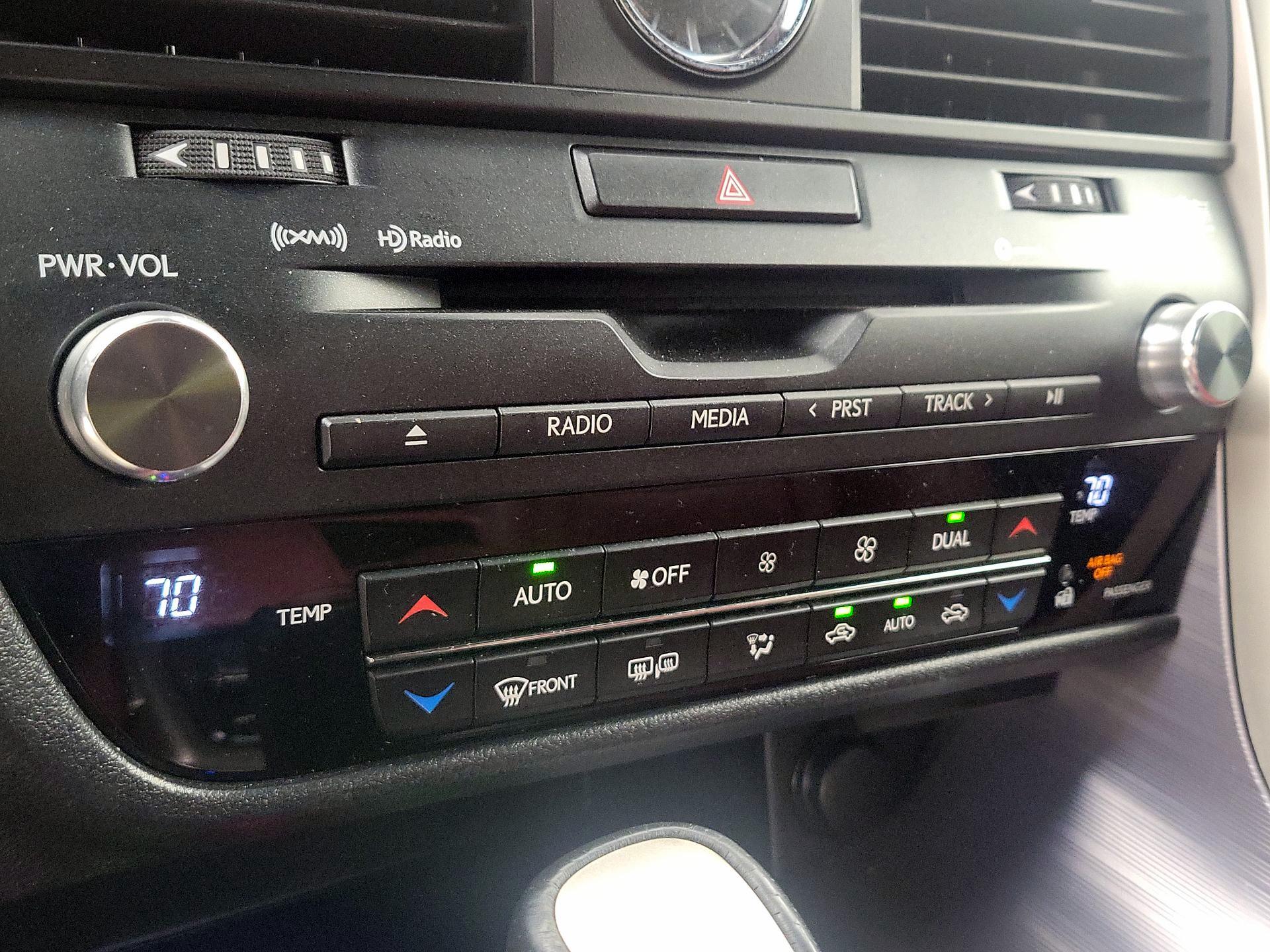 Thumbnail: 2019 Lexus RX - 17