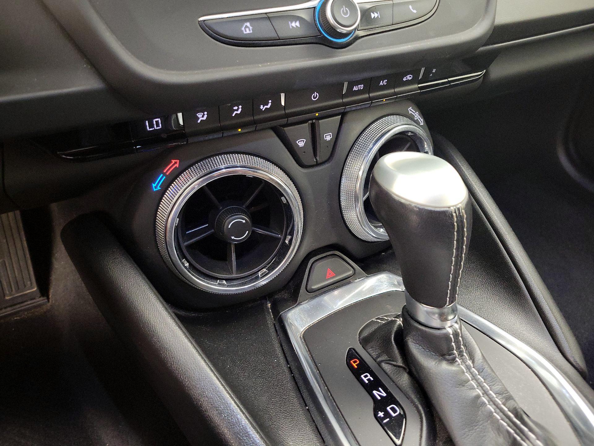 Thumbnail: 2020 Chevrolet Camaro - 15