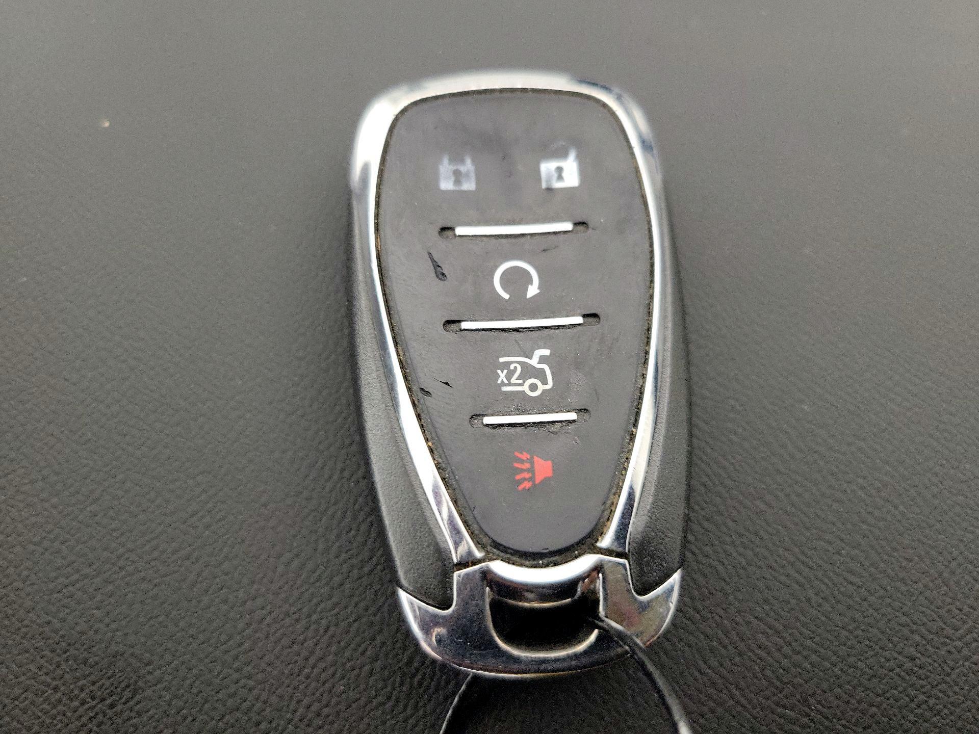 Thumbnail: 2020 Chevrolet Camaro - 20