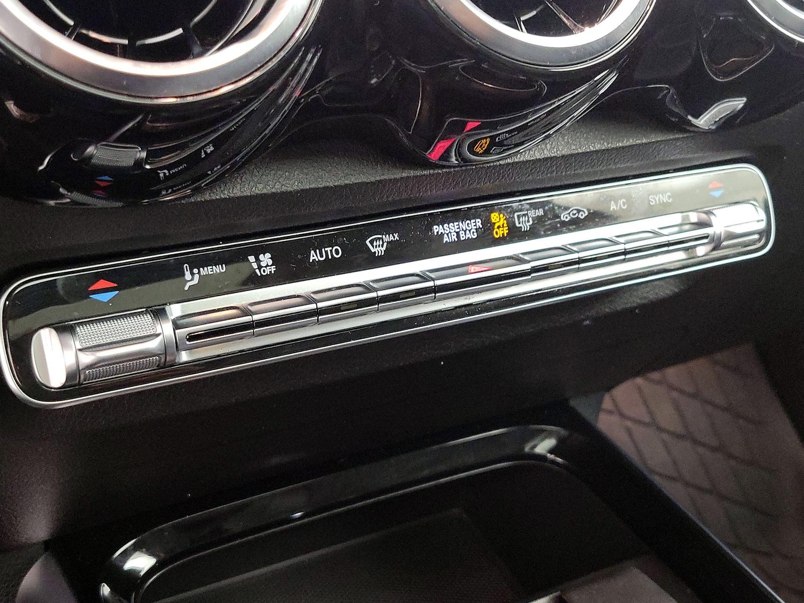 2021 Mercedes-Benz GLB Base - Photo 17