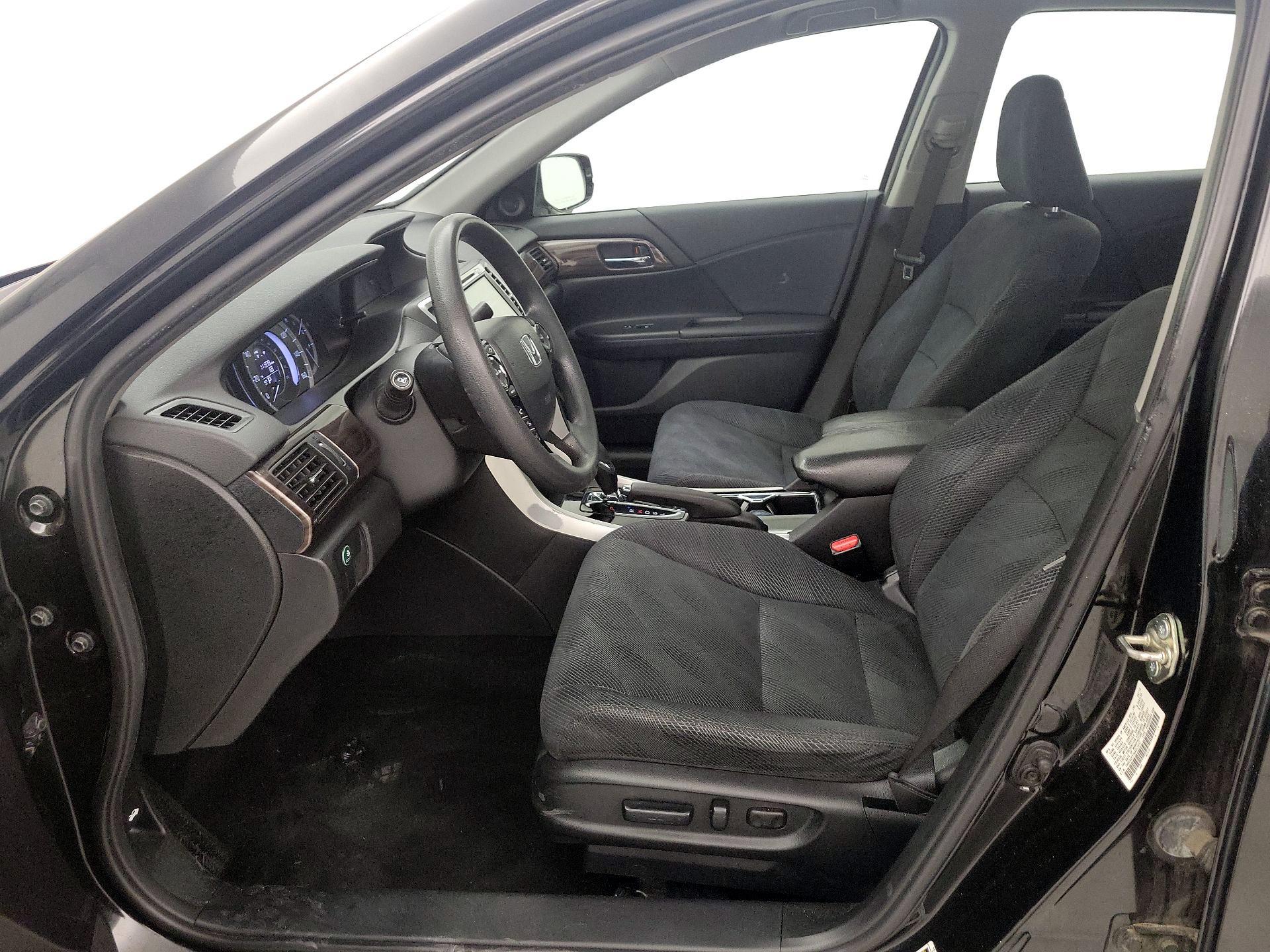 Thumbnail: 2016 Honda Accord - 11