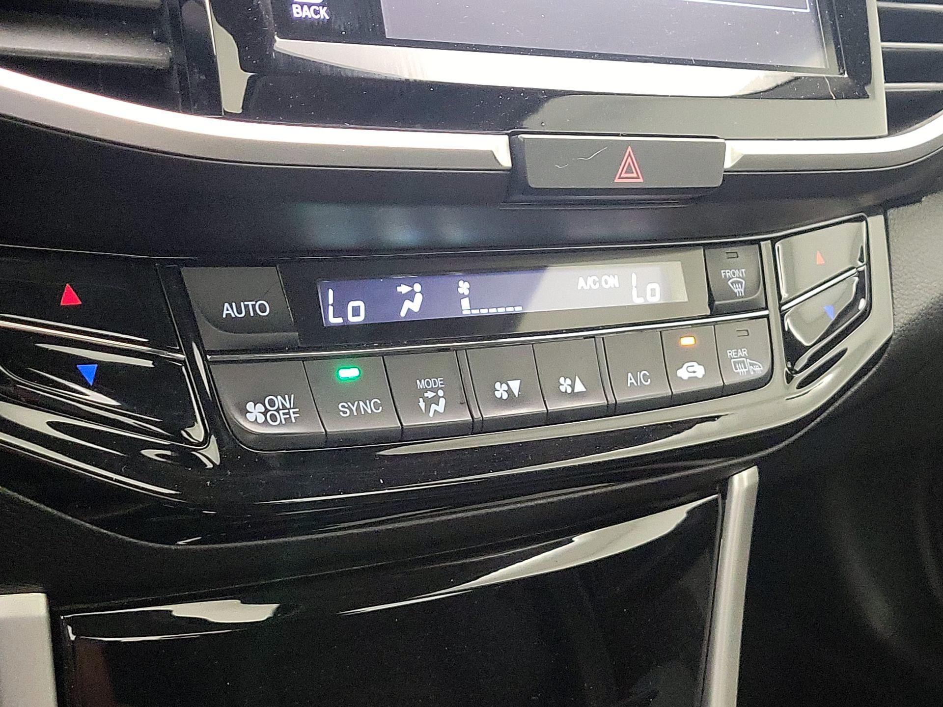 Thumbnail: 2016 Honda Accord - 16