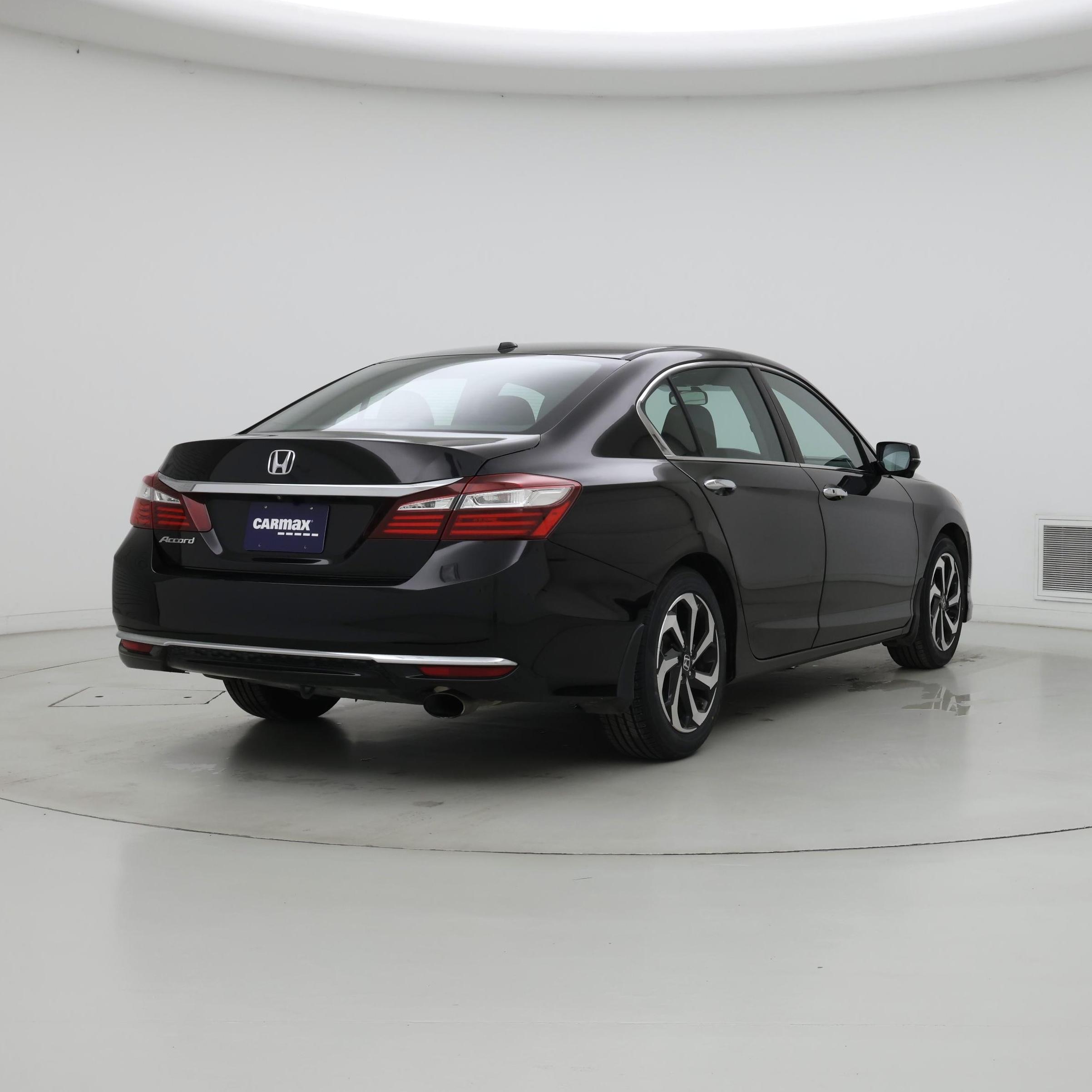 Thumbnail: 2016 Honda Accord - 8