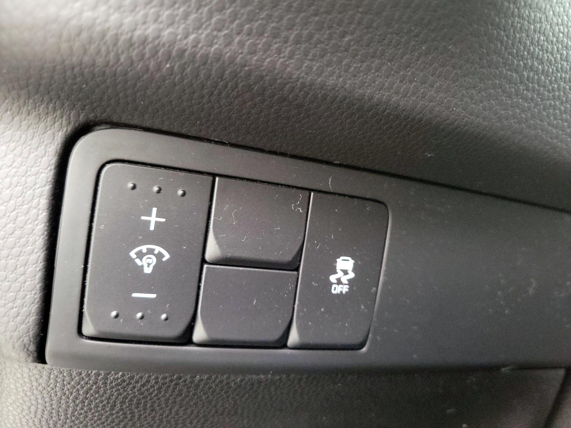 Thumbnail: 2017 Kia Soul - 13