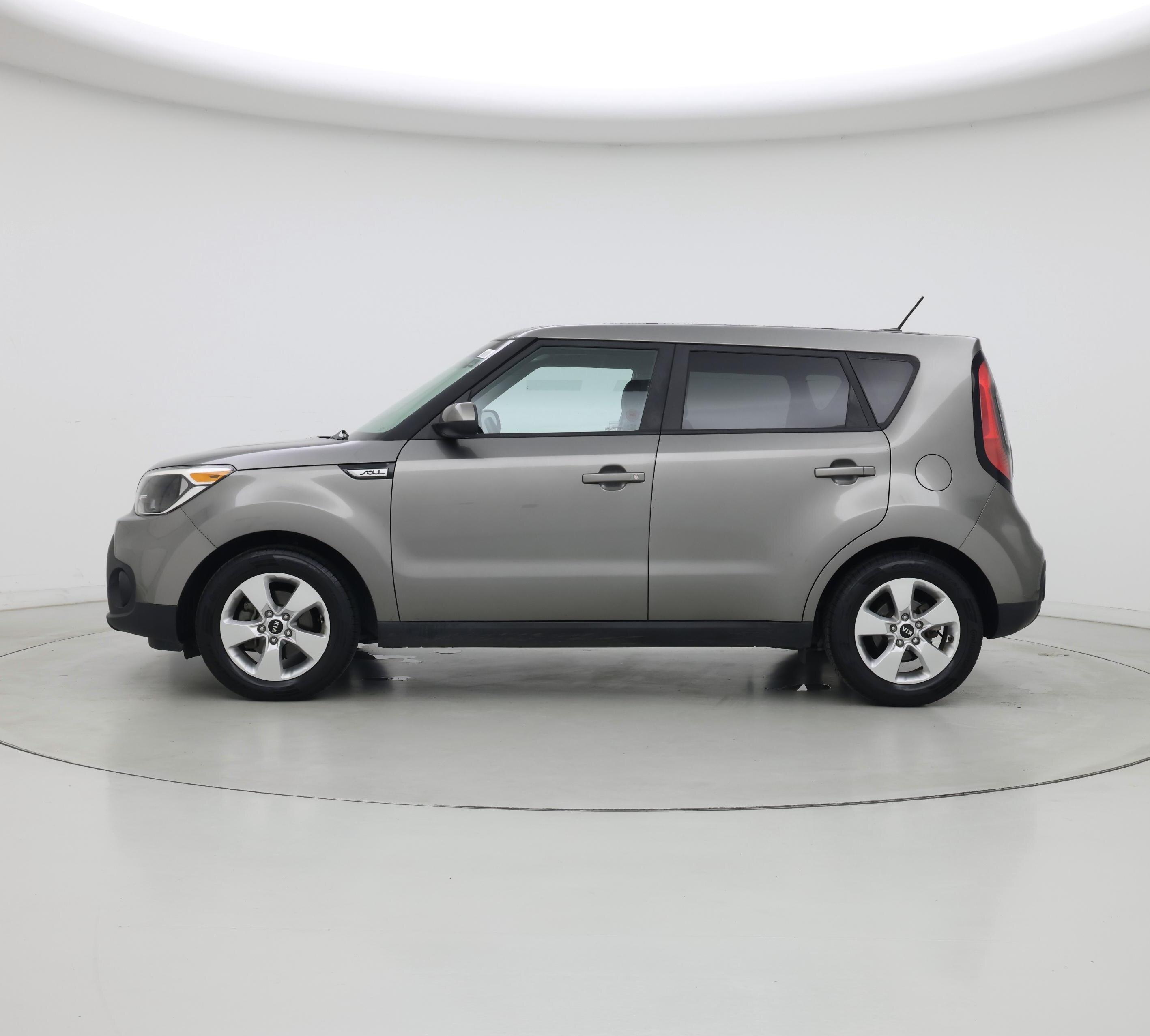 Thumbnail: 2017 Kia Soul - 3