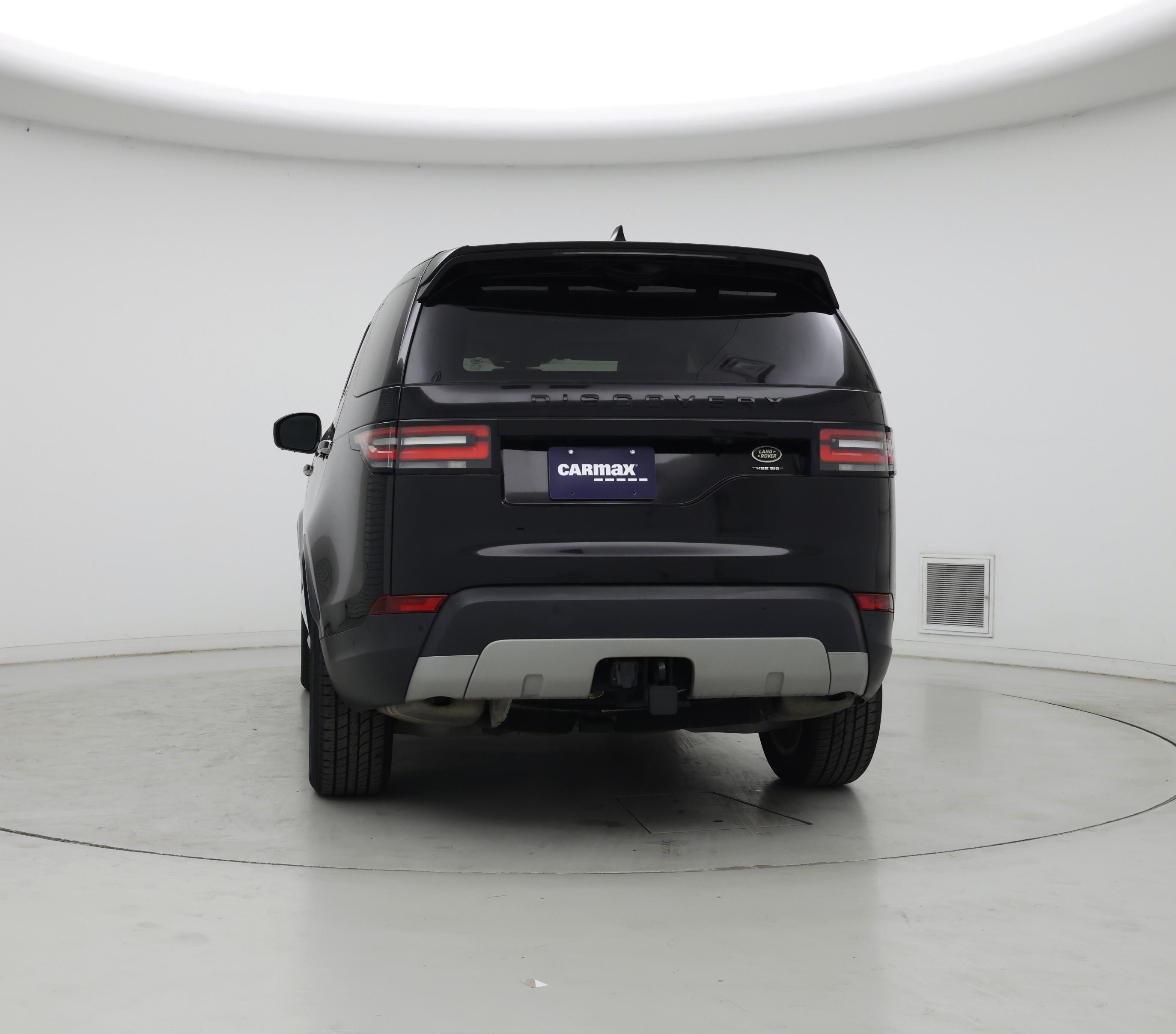 Thumbnail: 2019 Land Rover Discovery - 6
