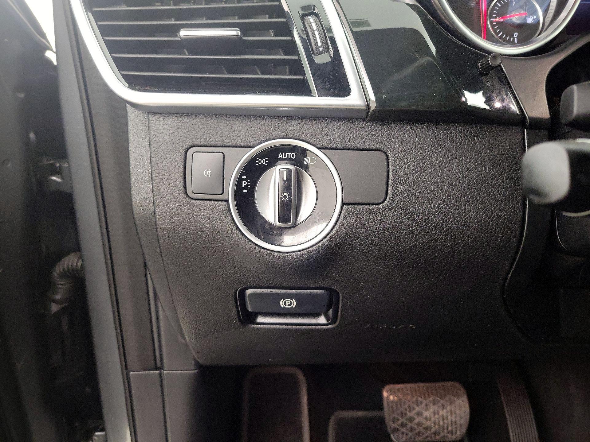 Thumbnail: 2018 Mercedes-Benz GLE - 13