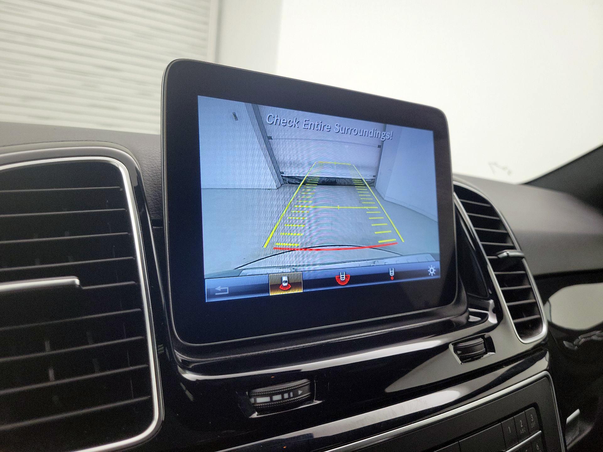 Thumbnail: 2018 Mercedes-Benz GLE - 15