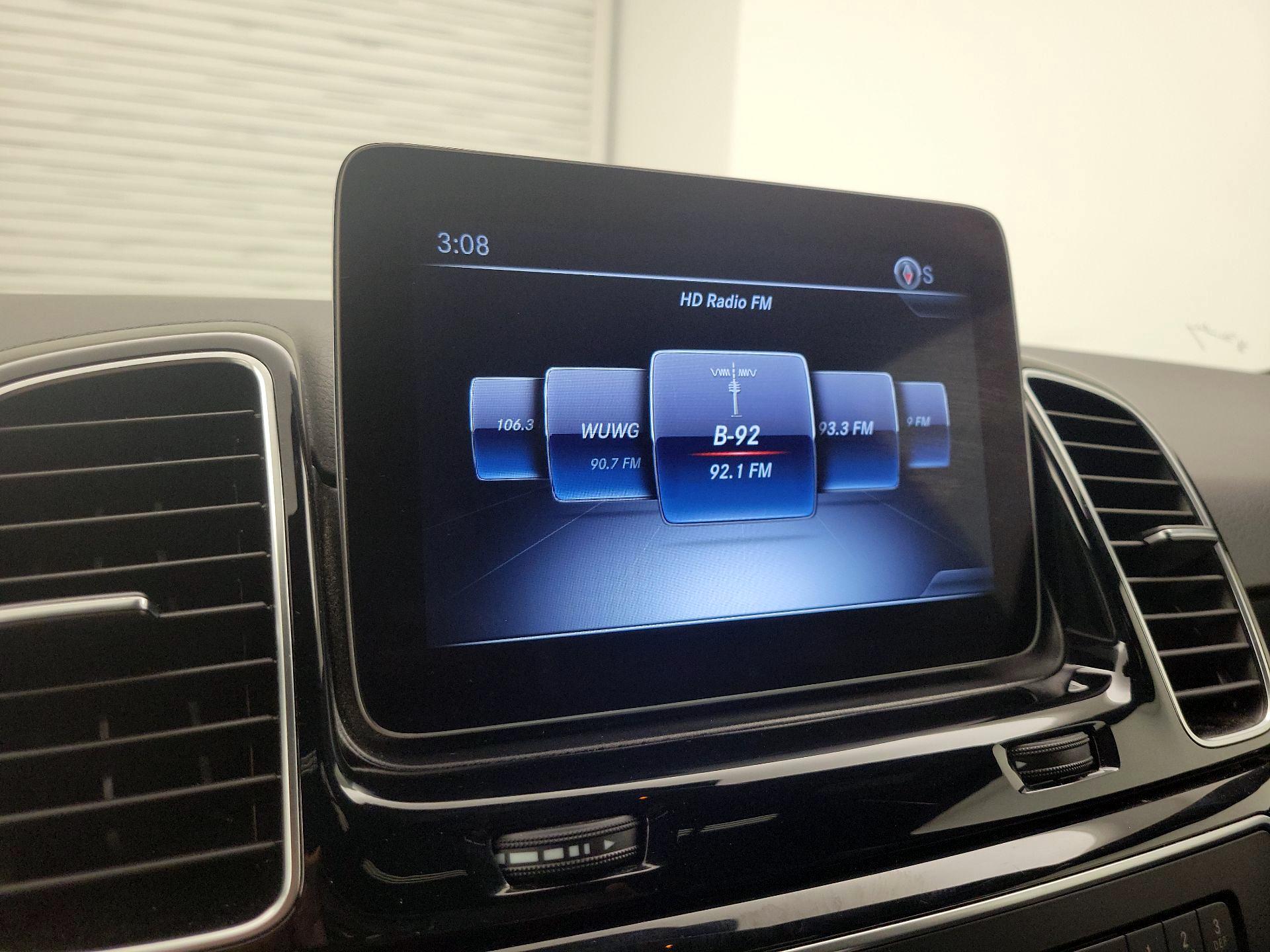 Thumbnail: 2018 Mercedes-Benz GLE - 16