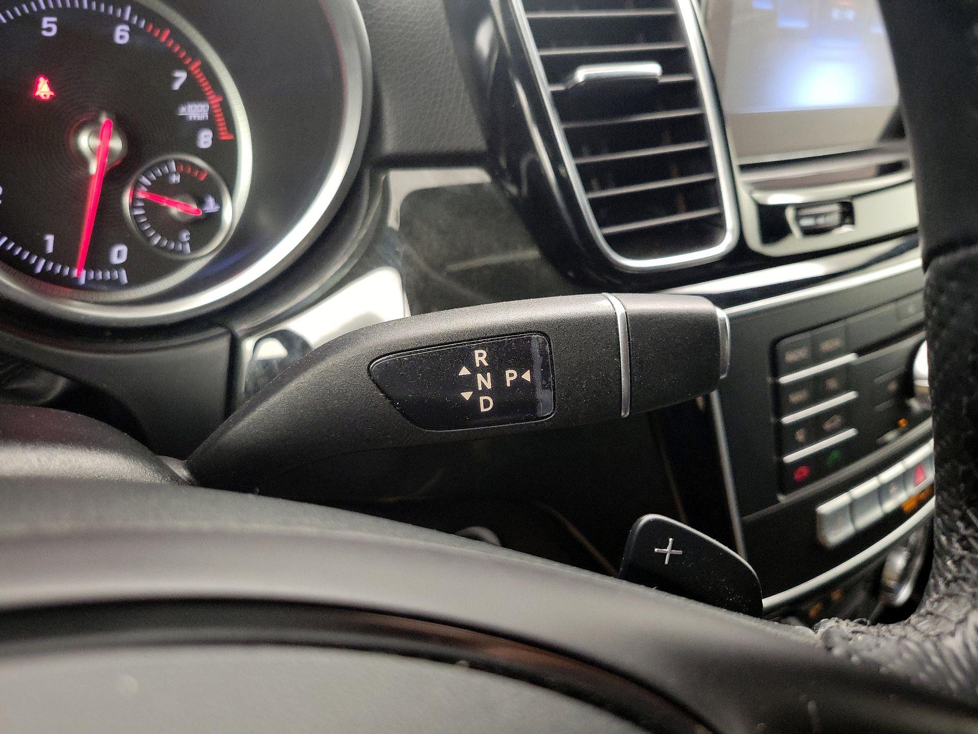 Thumbnail: 2018 Mercedes-Benz GLE - 18