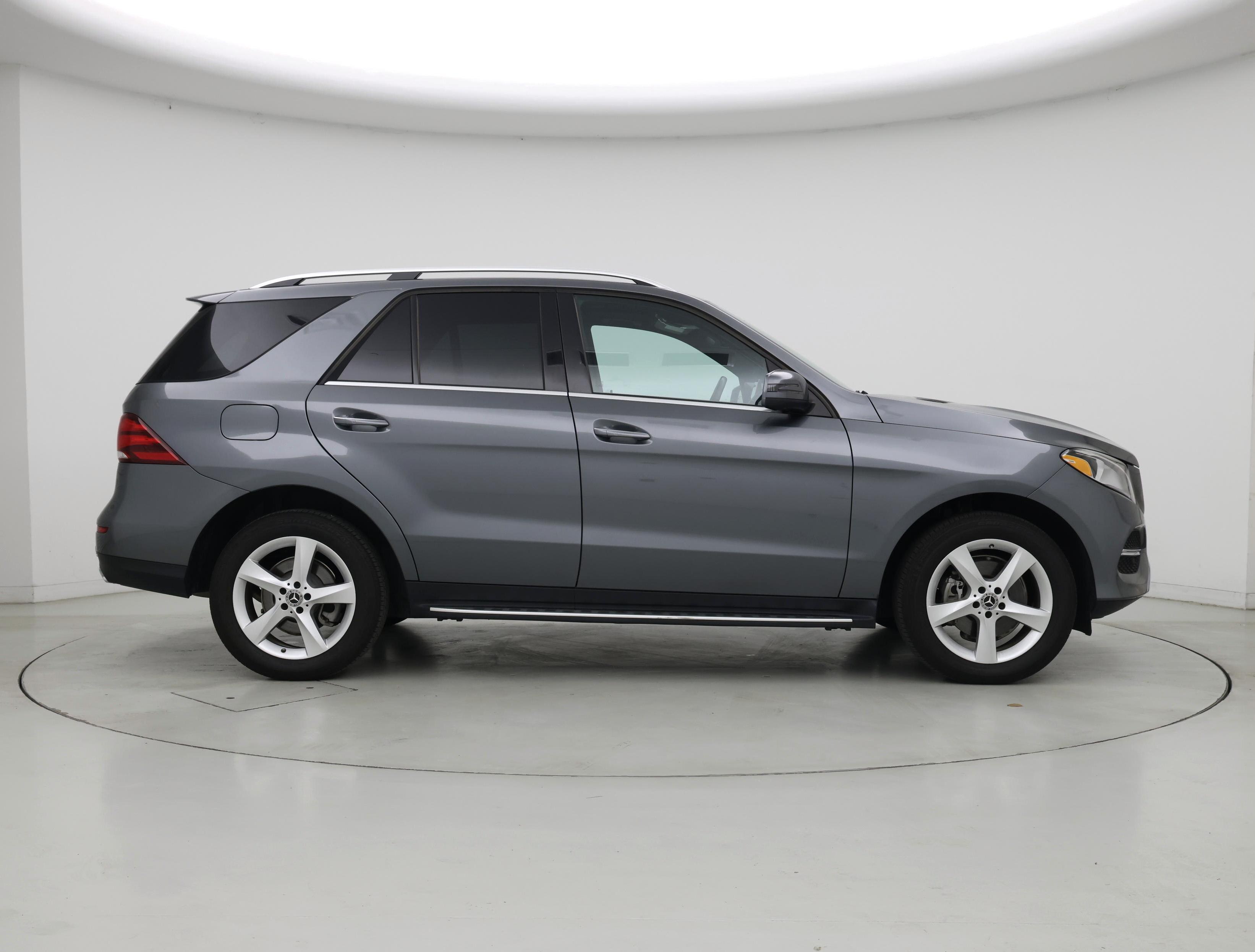 Thumbnail: 2018 Mercedes-Benz GLE - 7